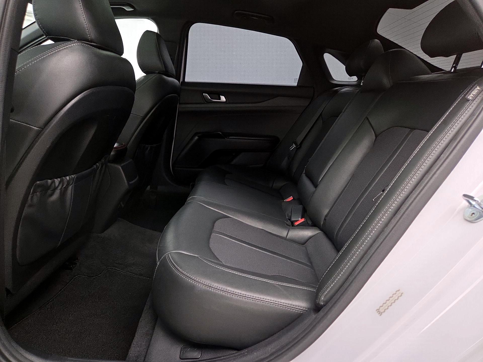 Thumbnail: 2021 Kia K5 - 20