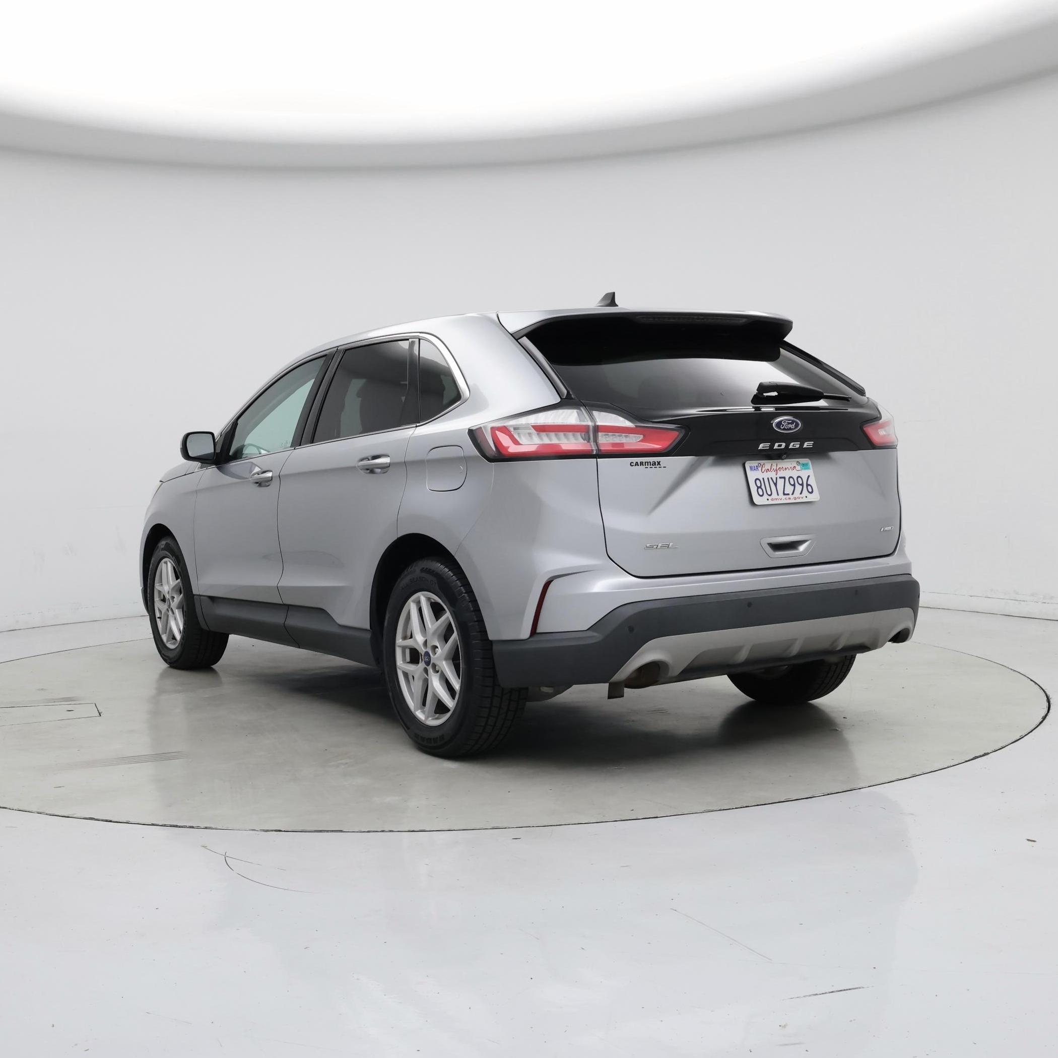 Thumbnail: 2021 Ford Edge - 2