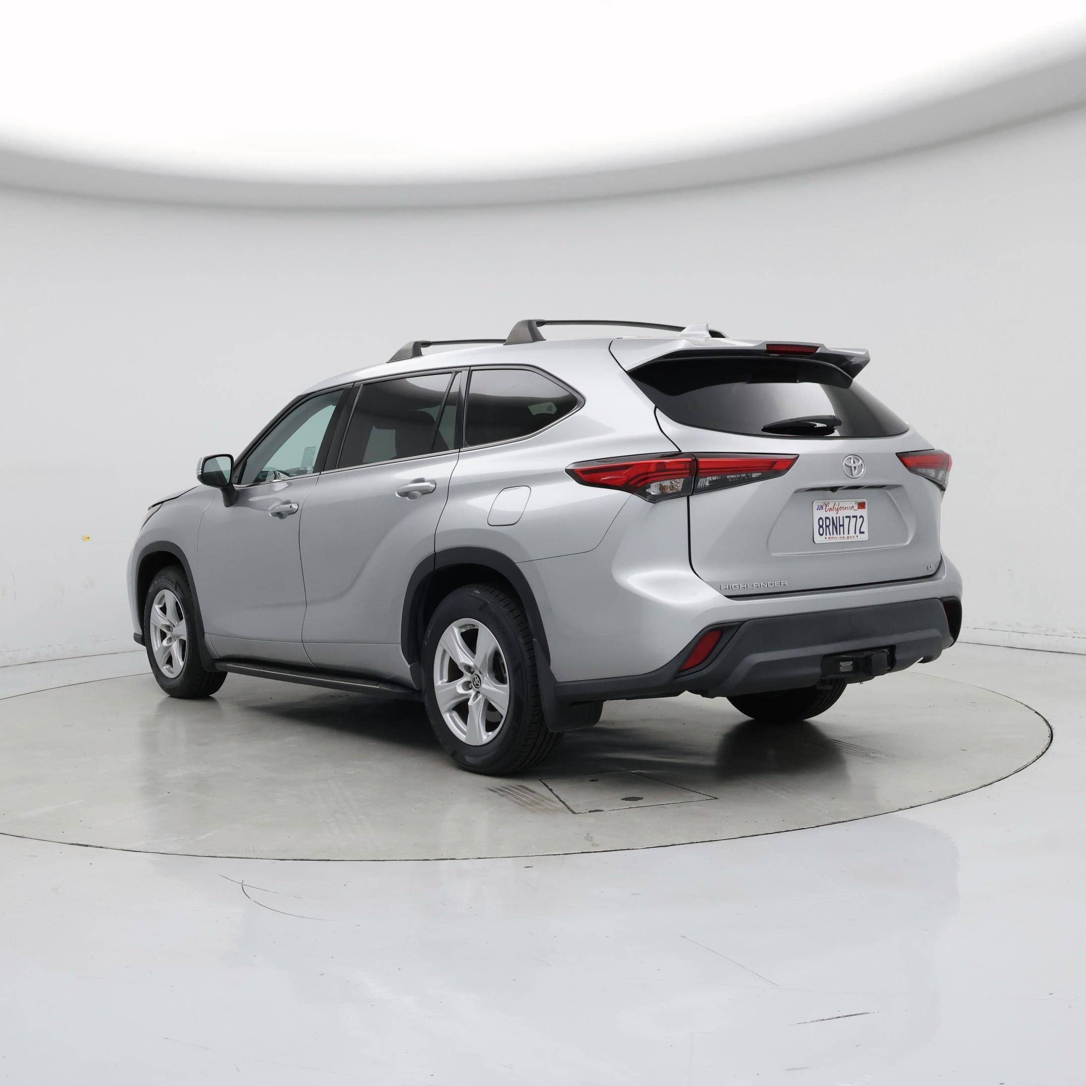 Thumbnail: 2020 Toyota Highlander - 2