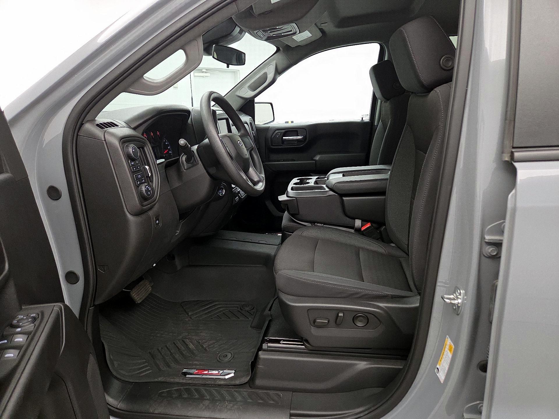 Thumbnail: 2025 Chevrolet Silverado 1500 - 11