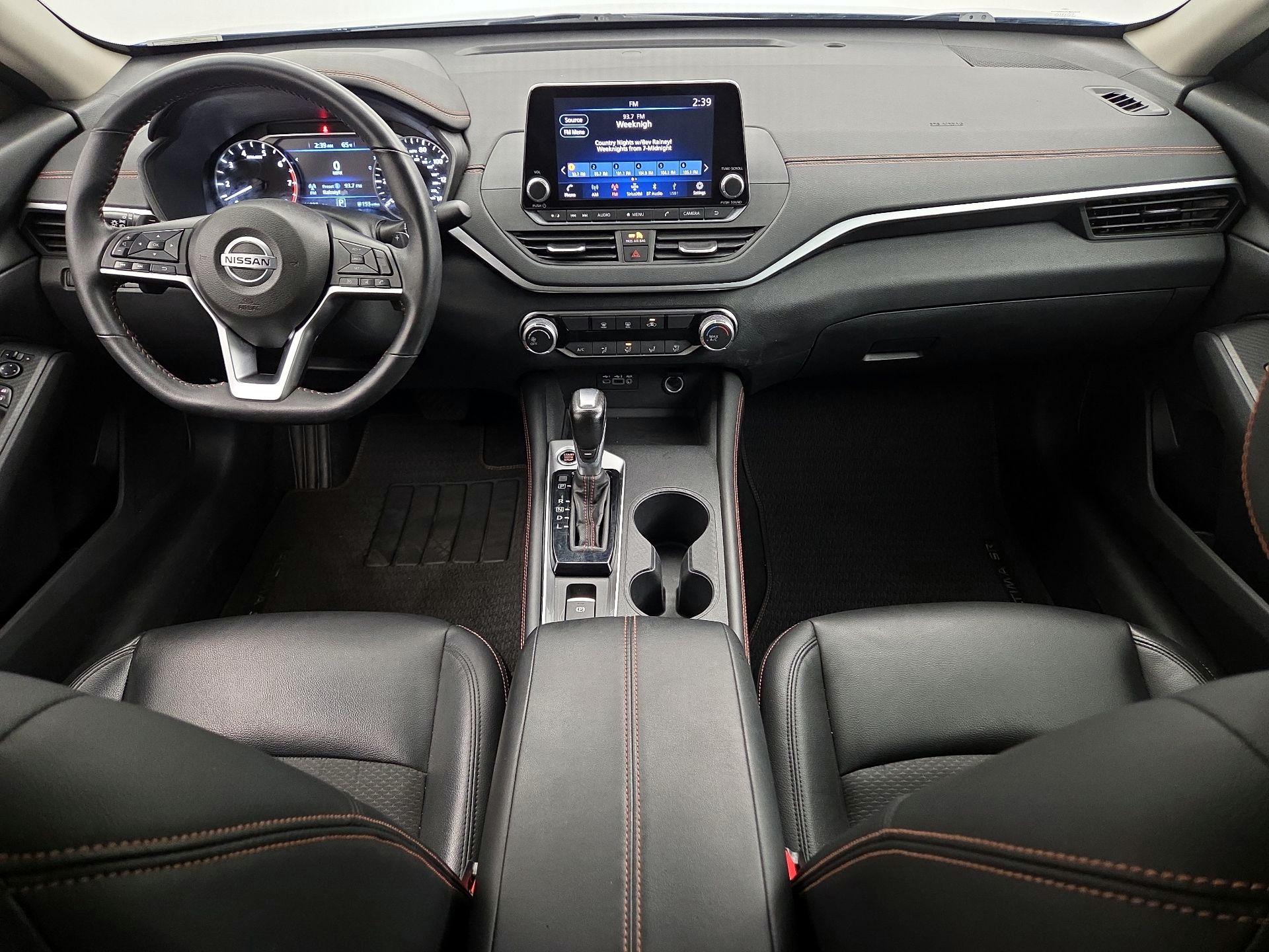 Thumbnail: 2022 Nissan Altima - 9