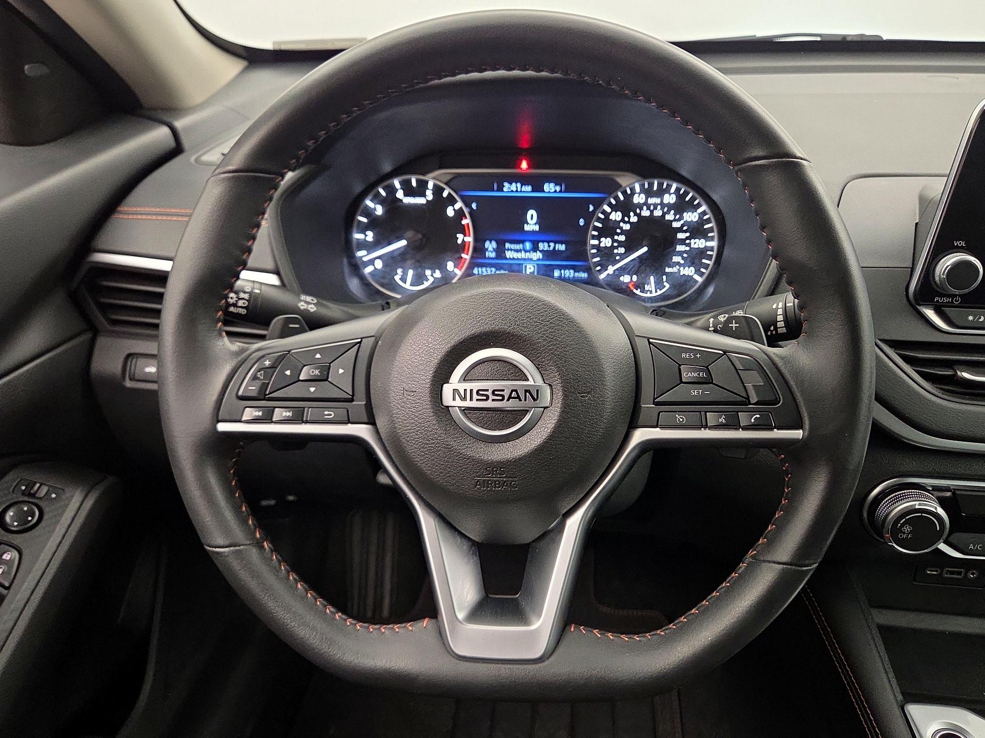 Thumbnail: 2022 Nissan Altima - 10