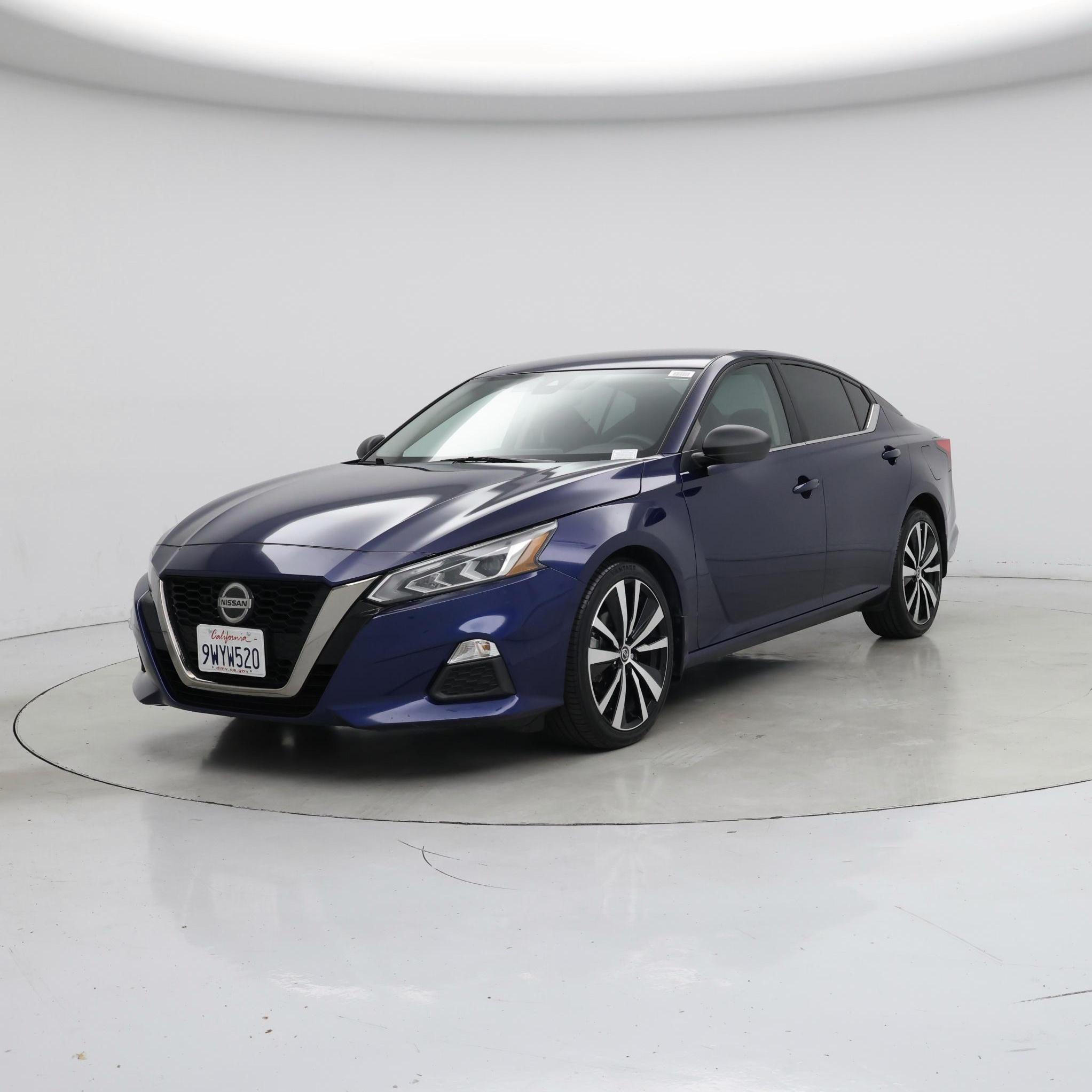 Thumbnail: 2022 Nissan Altima - 4