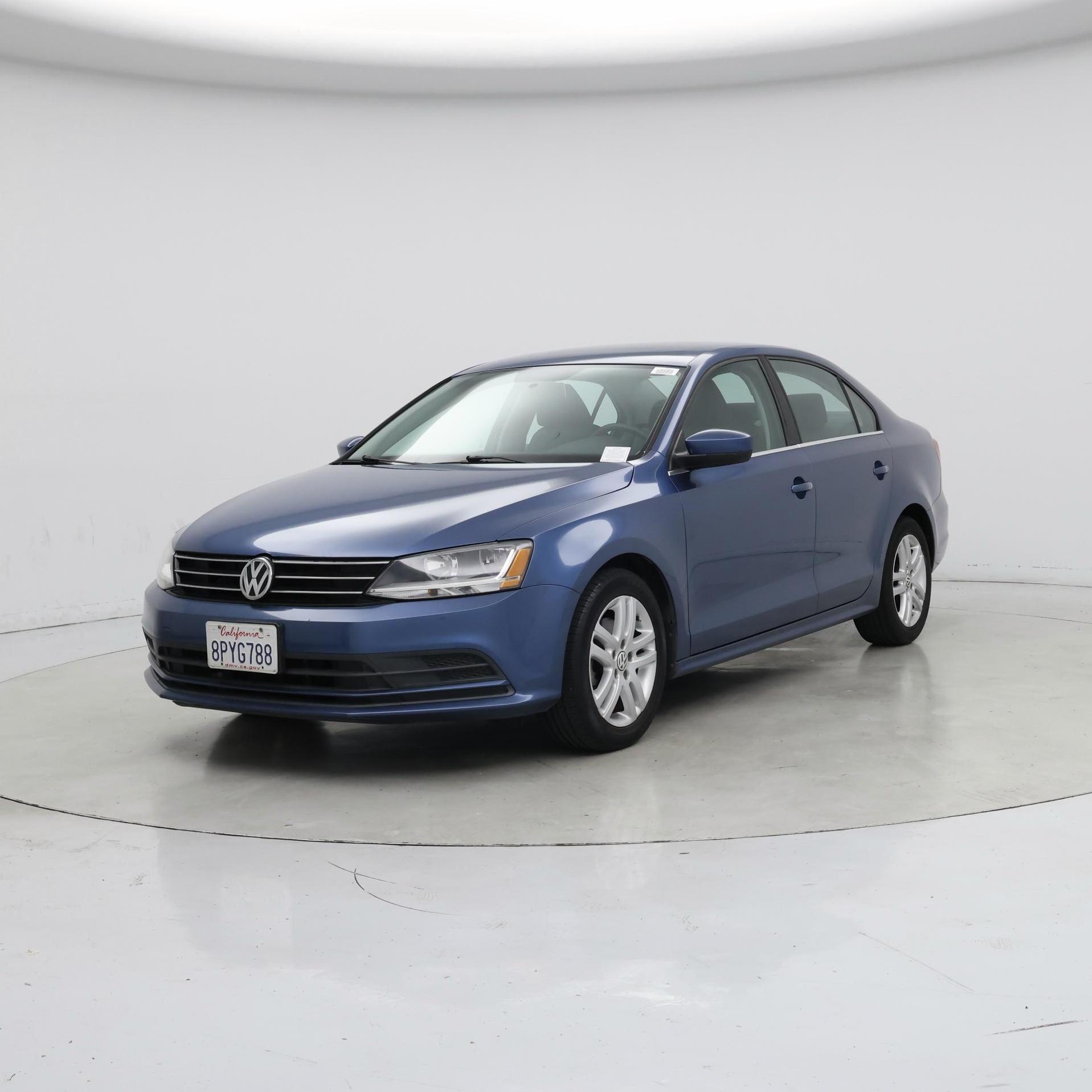 Thumbnail: 2017 Volkswagen Jetta - 4