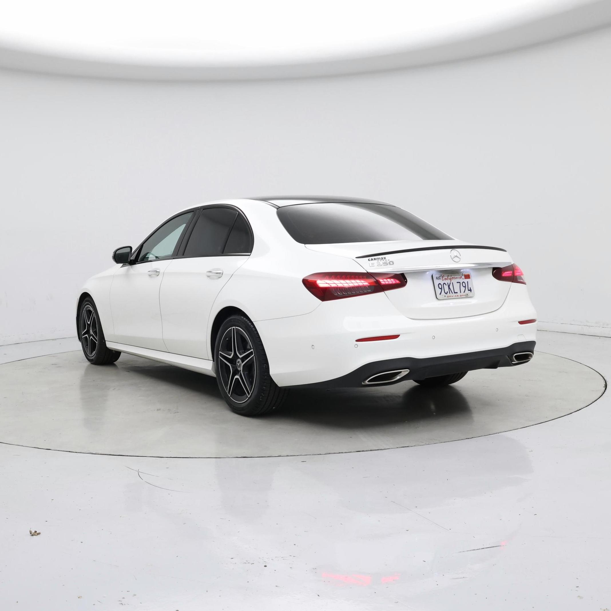 Thumbnail: 2022 Mercedes-Benz E-Class - 2