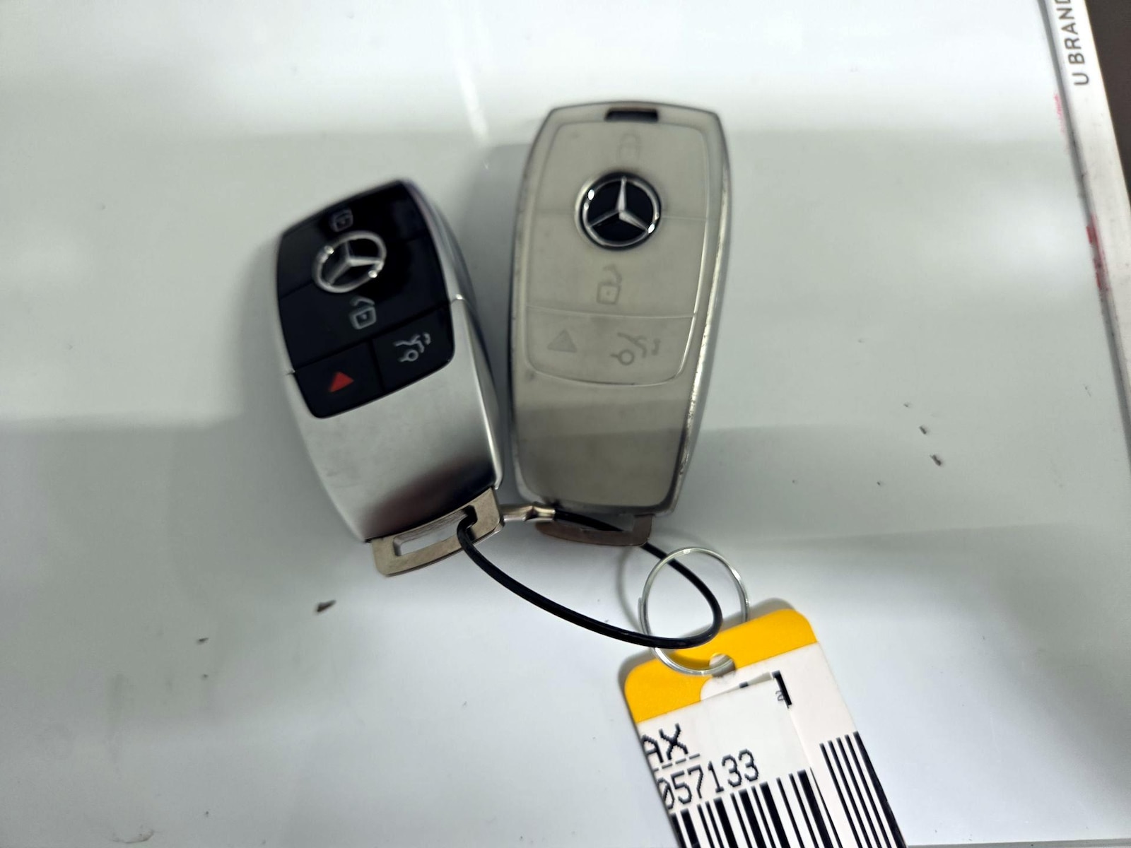 2022 Mercedes-Benz E-Class E350 - Photo 23
