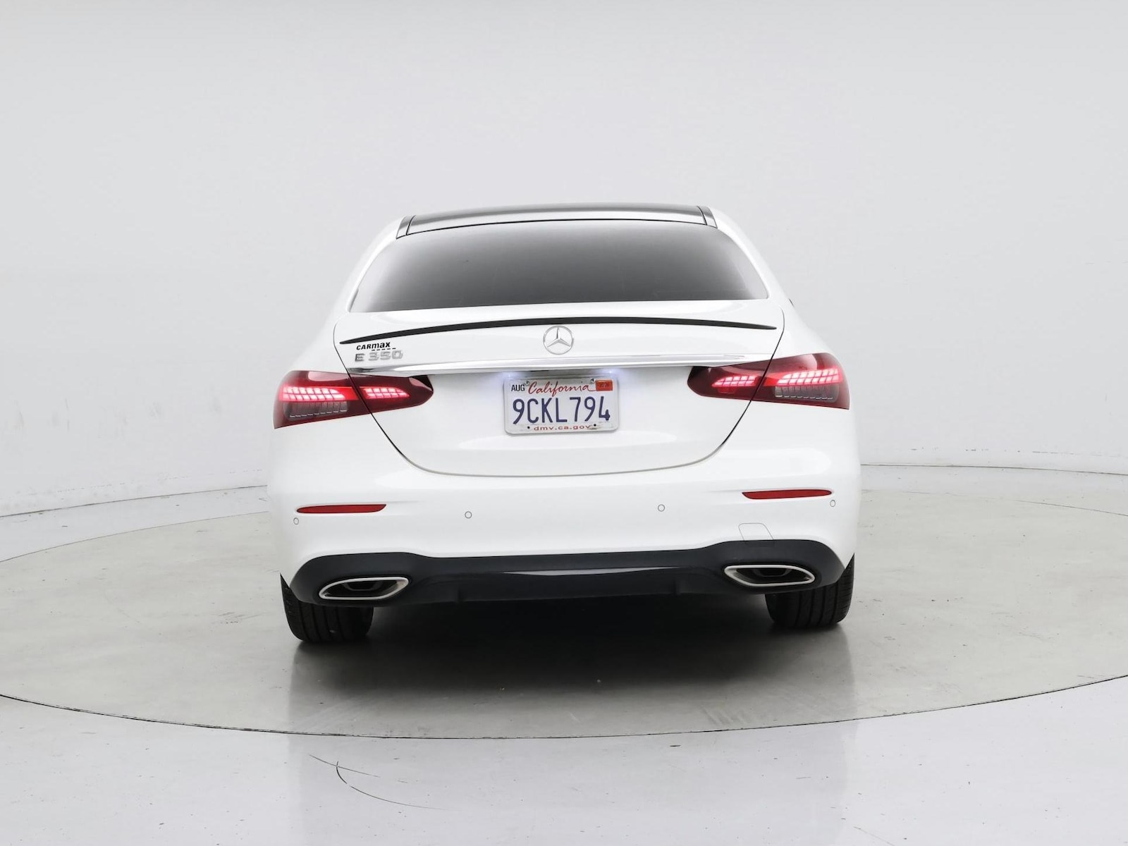 2022 Mercedes-Benz E-Class E350 - Photo 7