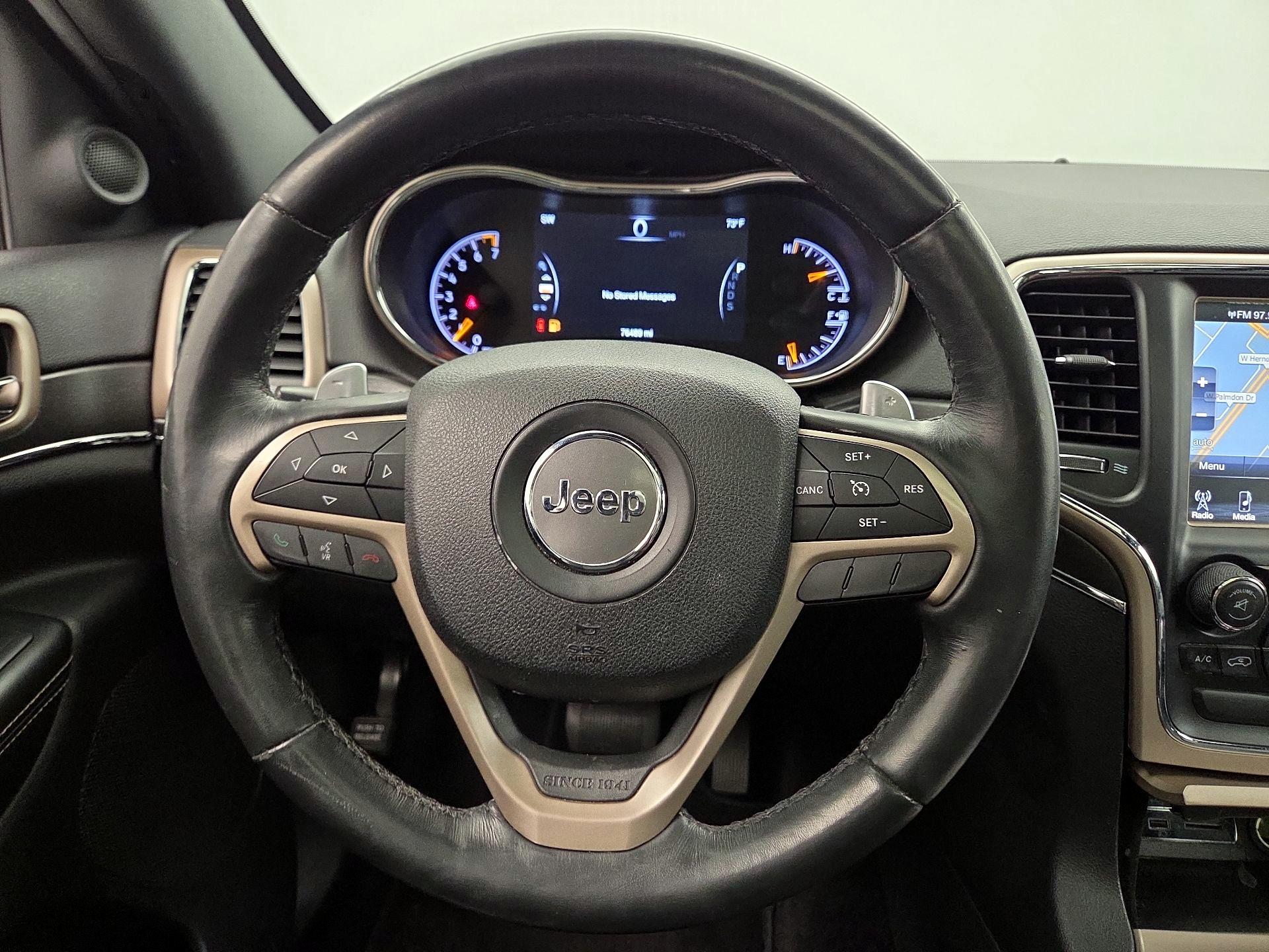 Thumbnail: 2015 Jeep Grand Cherokee - 10