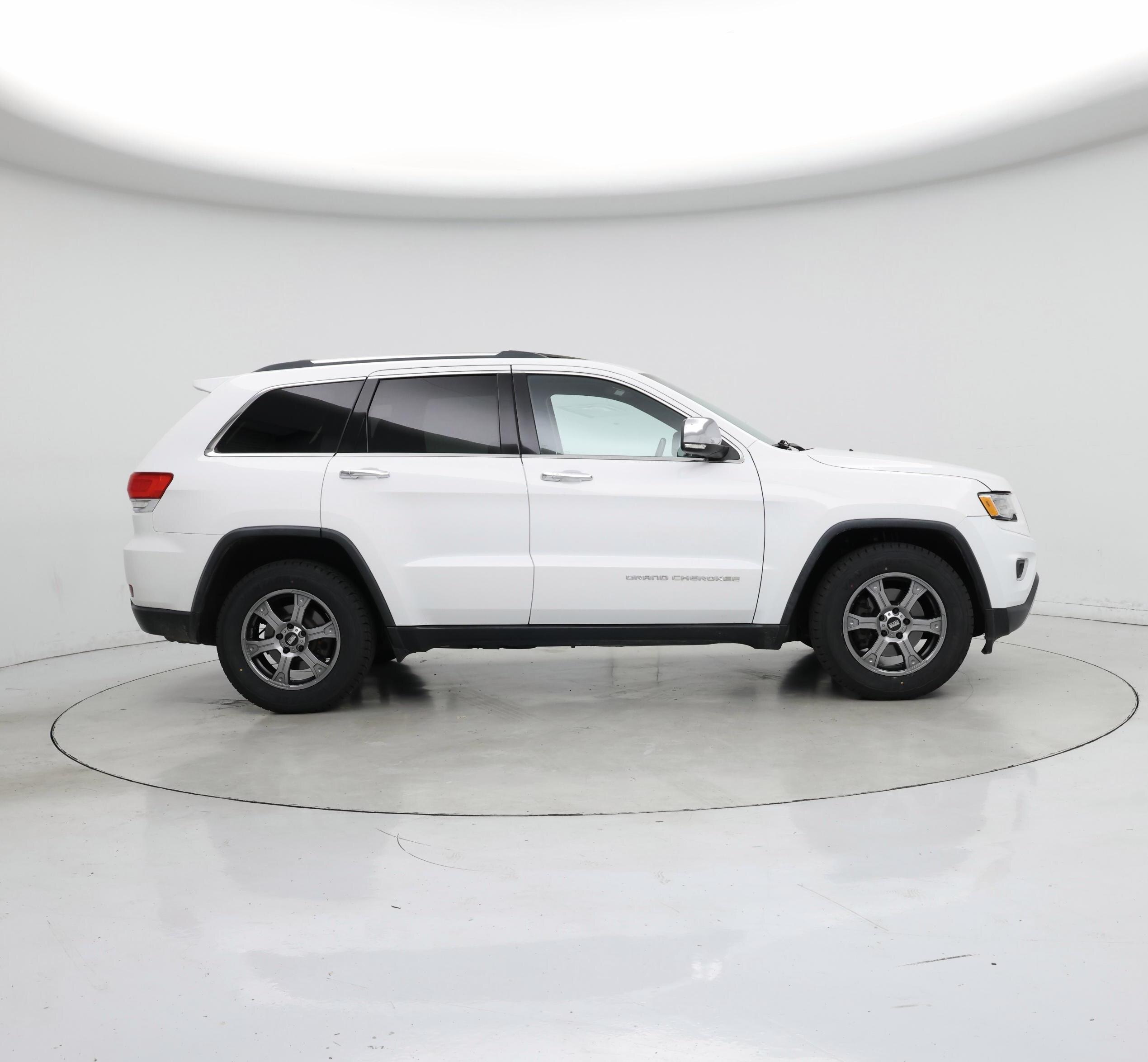 Thumbnail: 2015 Jeep Grand Cherokee - 7