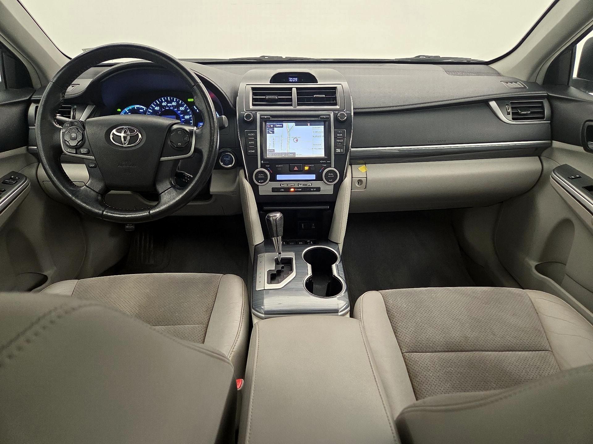 Thumbnail: 2014 Toyota Camry - 9