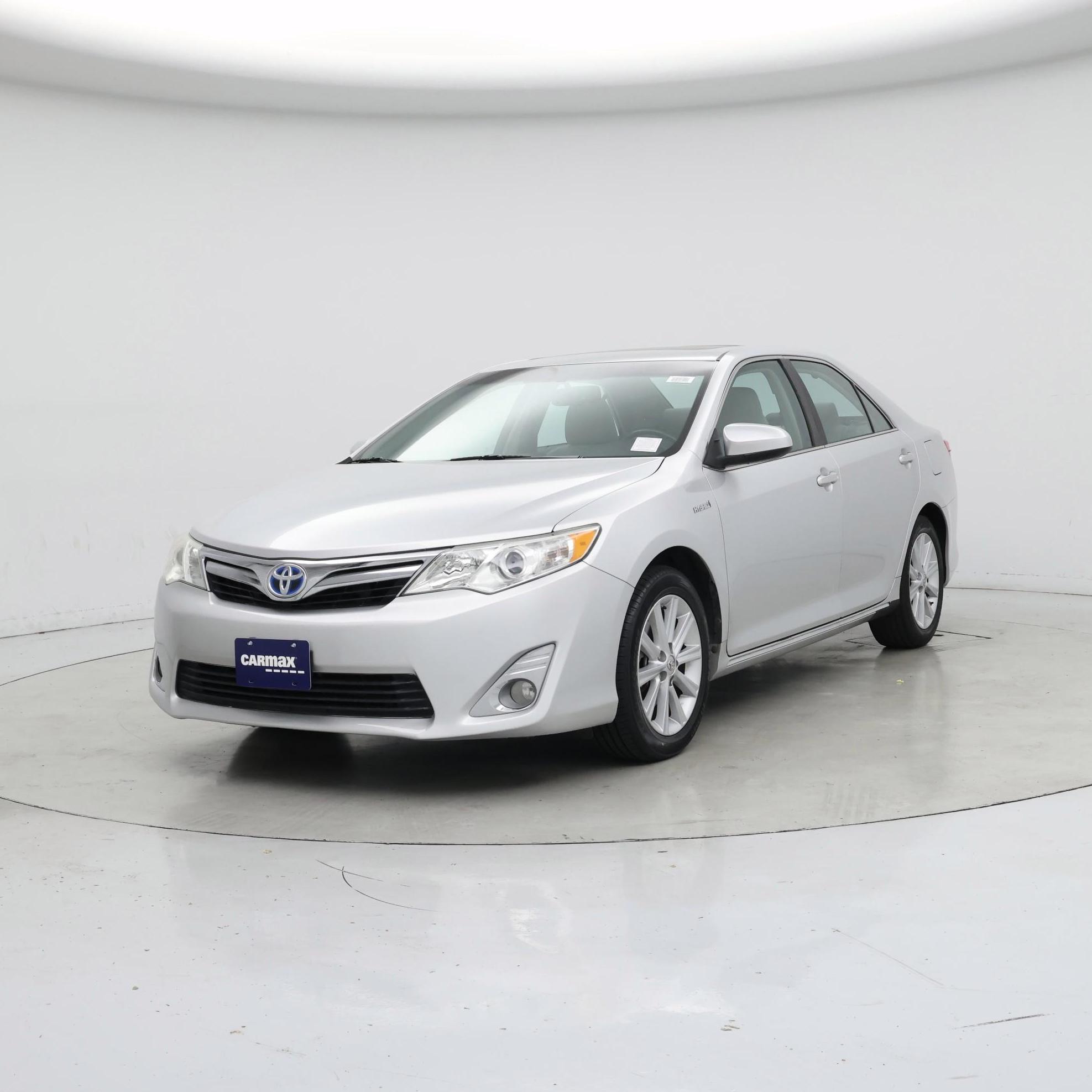 Thumbnail: 2014 Toyota Camry - 4