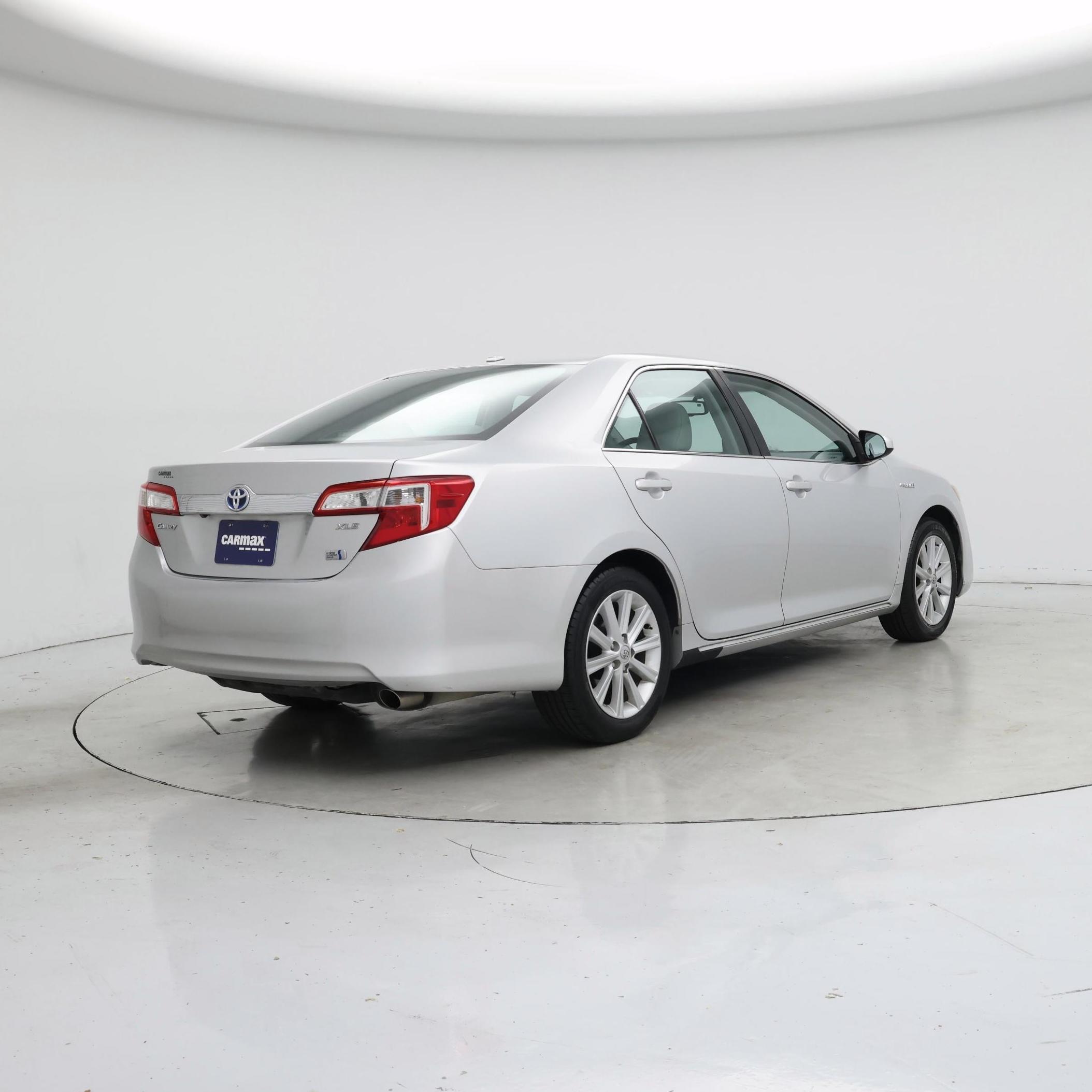 Thumbnail: 2014 Toyota Camry - 8