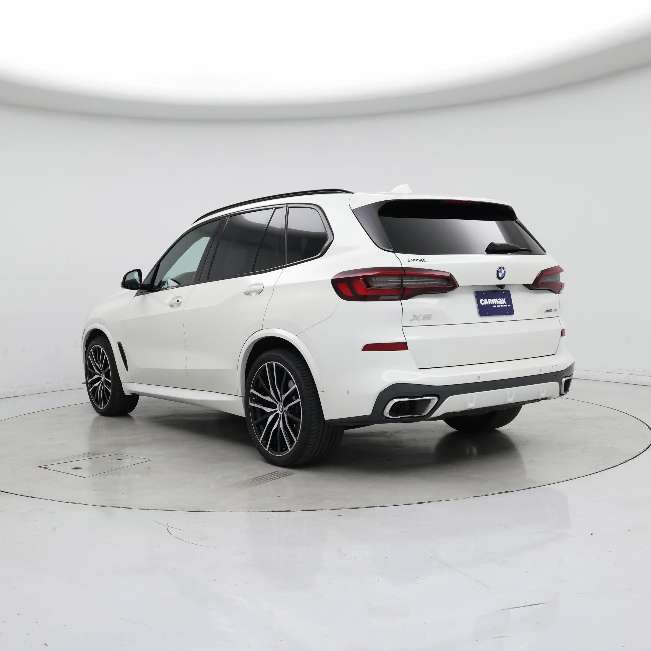 Thumbnail: 2022 BMW X5 - 2