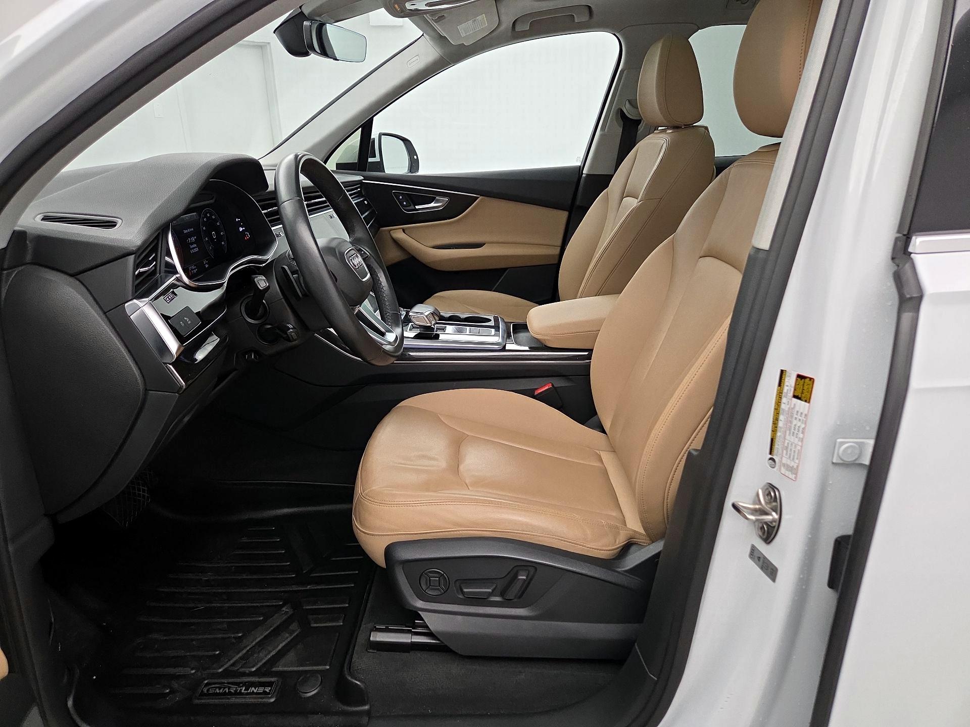 Thumbnail: 2021 Audi Q7 - 11