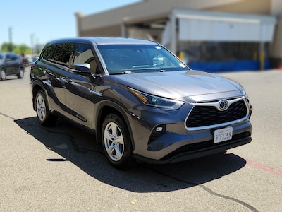 2021 Toyota Highlander LE