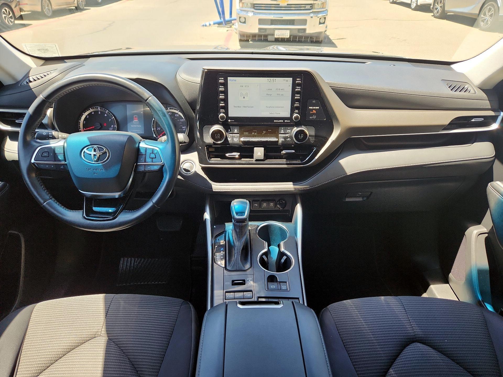 Thumbnail: 2021 Toyota Highlander - 8
