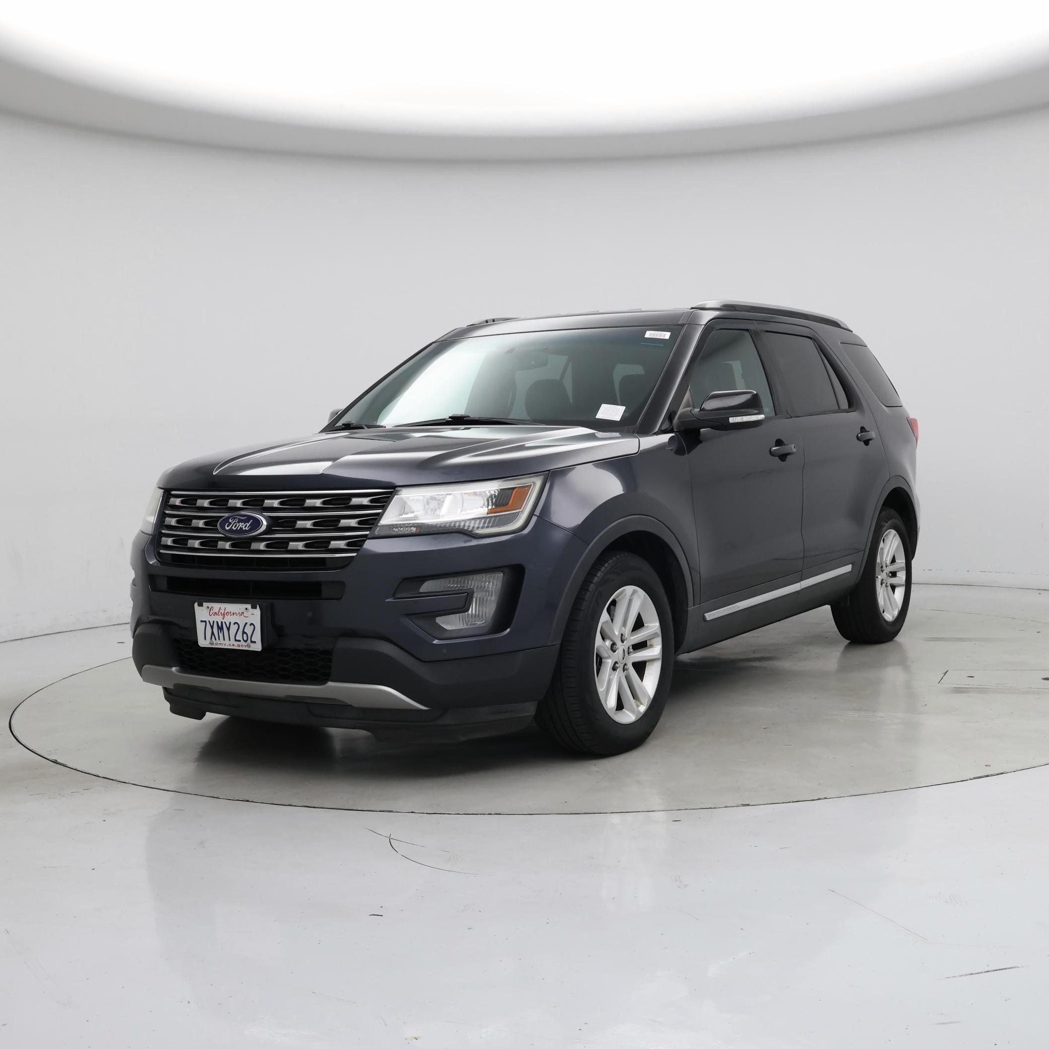 Thumbnail: 2017 Ford Explorer - 4