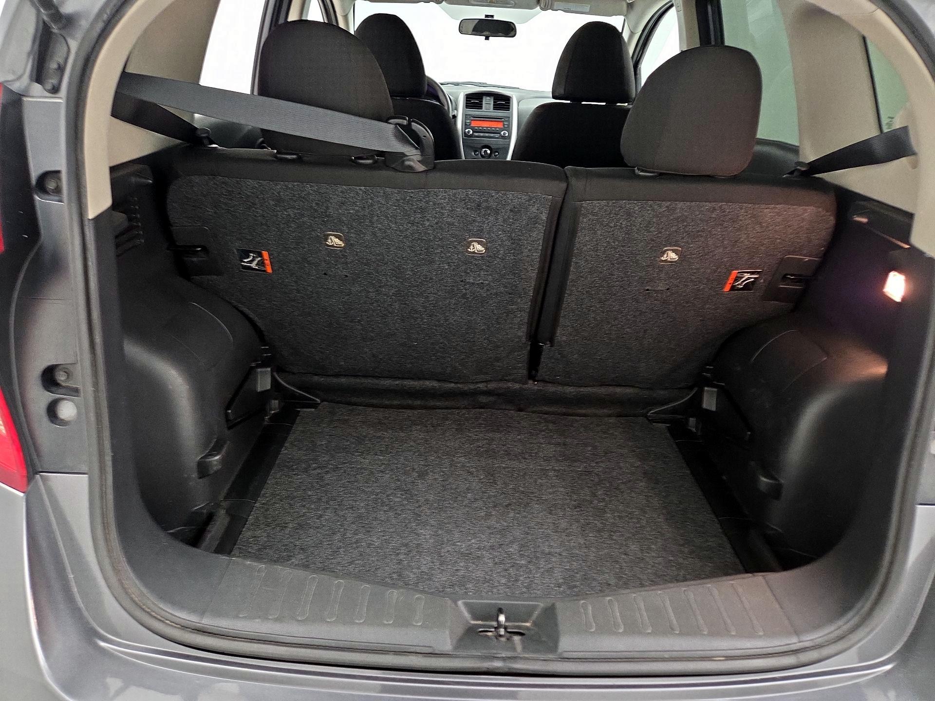 Thumbnail: 2018 Nissan Versa Note - 18