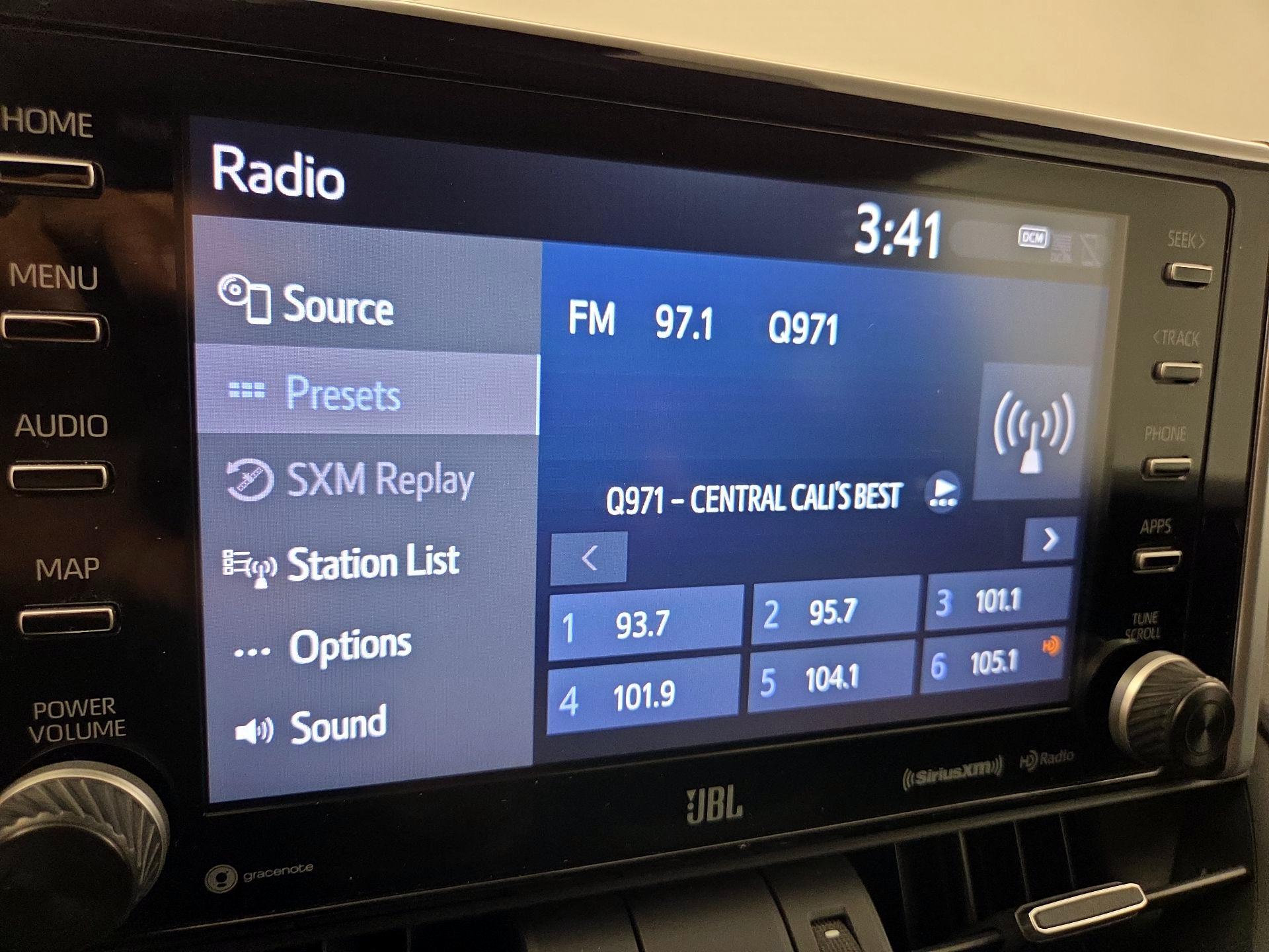 Thumbnail: 2019 Toyota RAV4 - 15