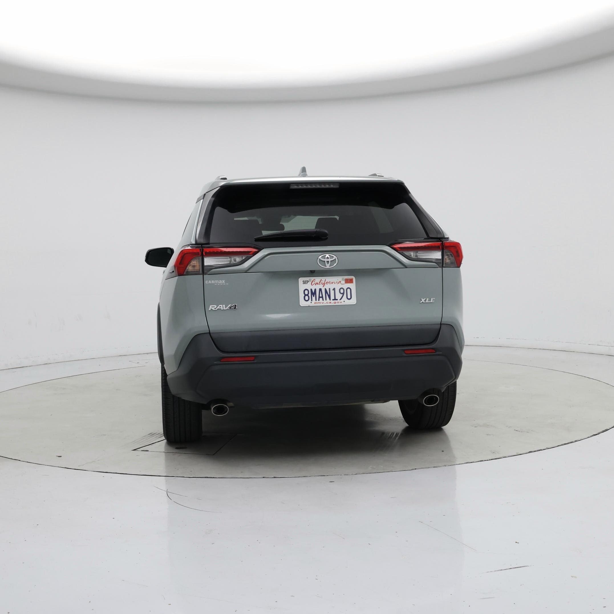 Thumbnail: 2019 Toyota RAV4 - 6