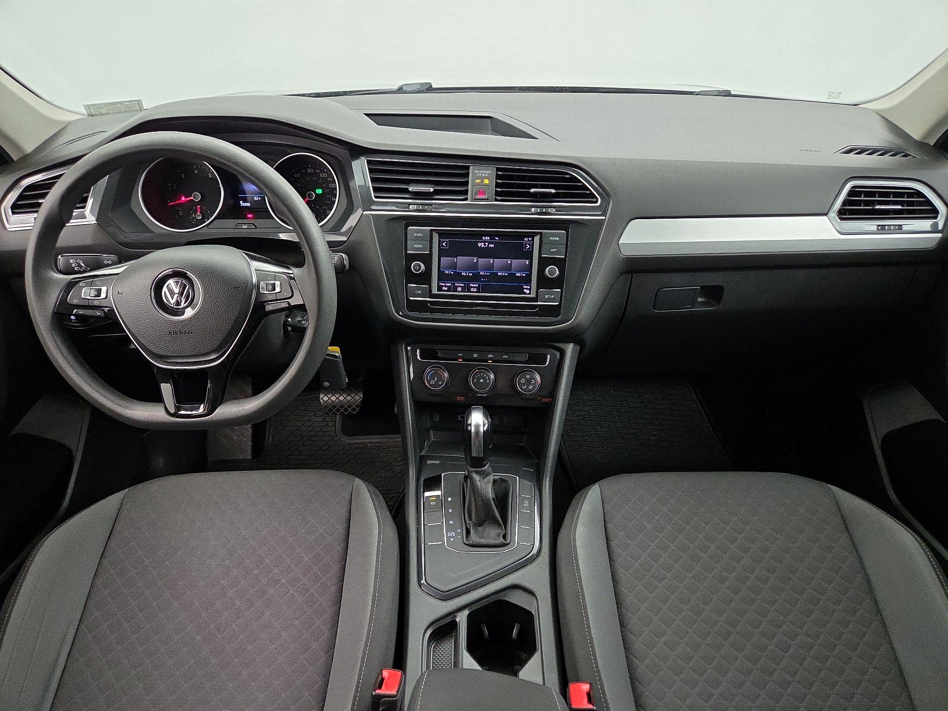 Thumbnail: 2019 Volkswagen Tiguan - 9