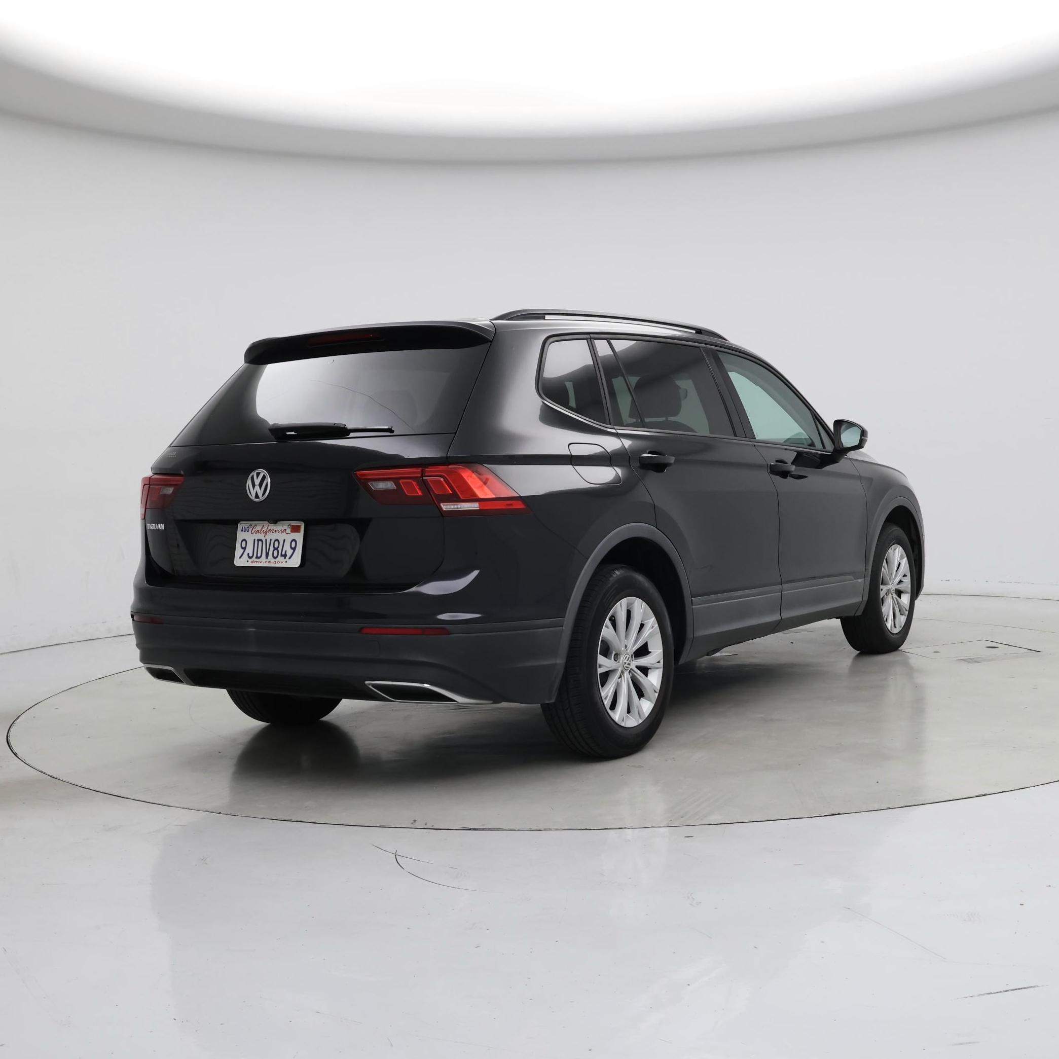 Thumbnail: 2019 Volkswagen Tiguan - 8