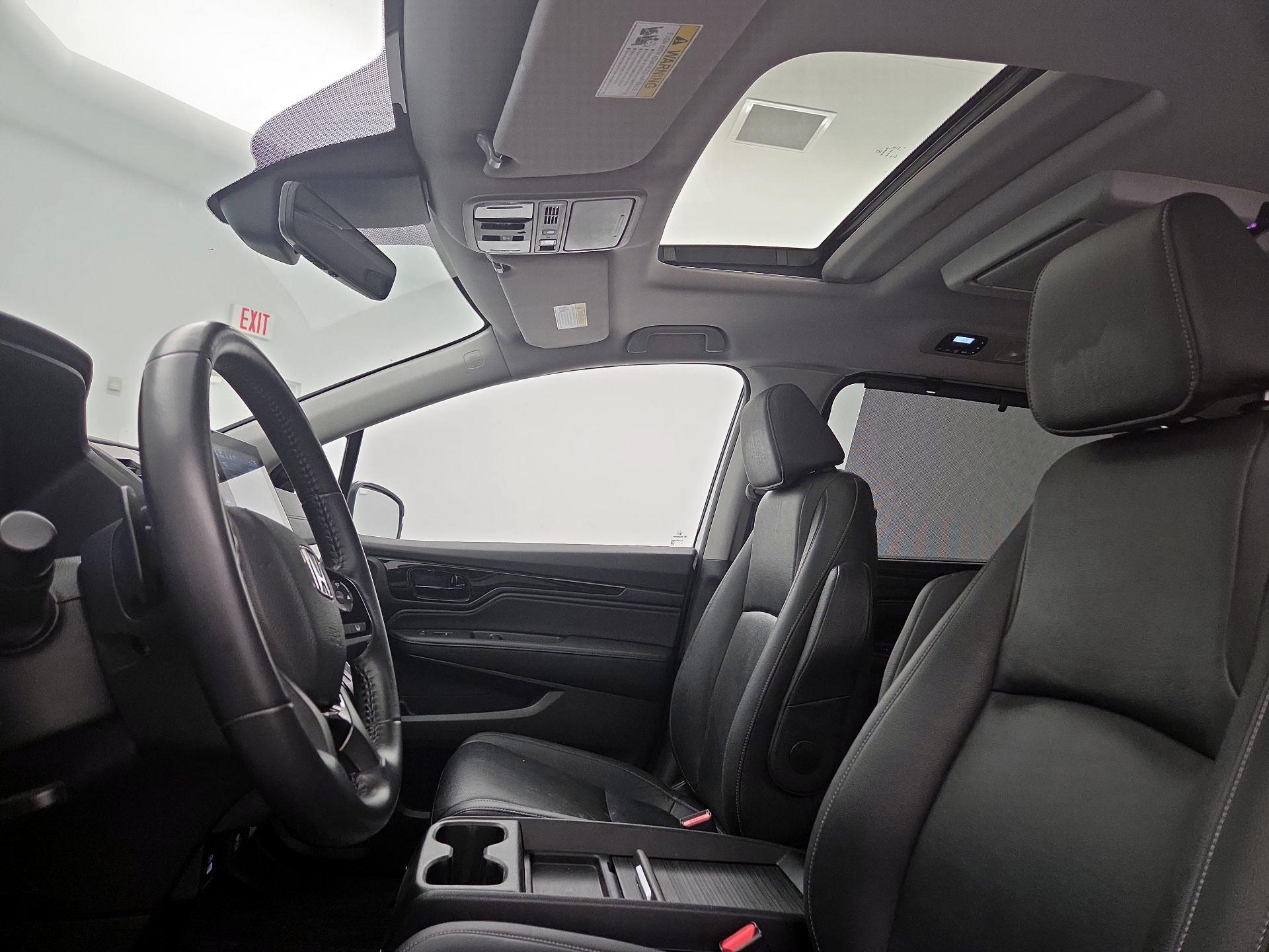 Thumbnail: 2023 Honda Odyssey - 20