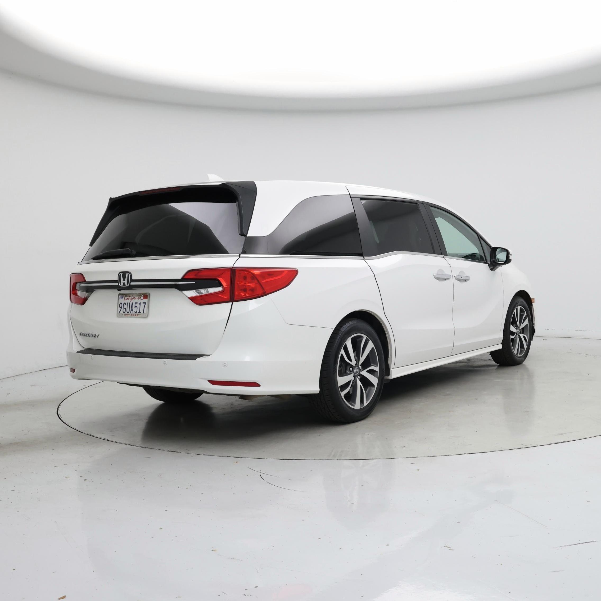 Thumbnail: 2023 Honda Odyssey - 8