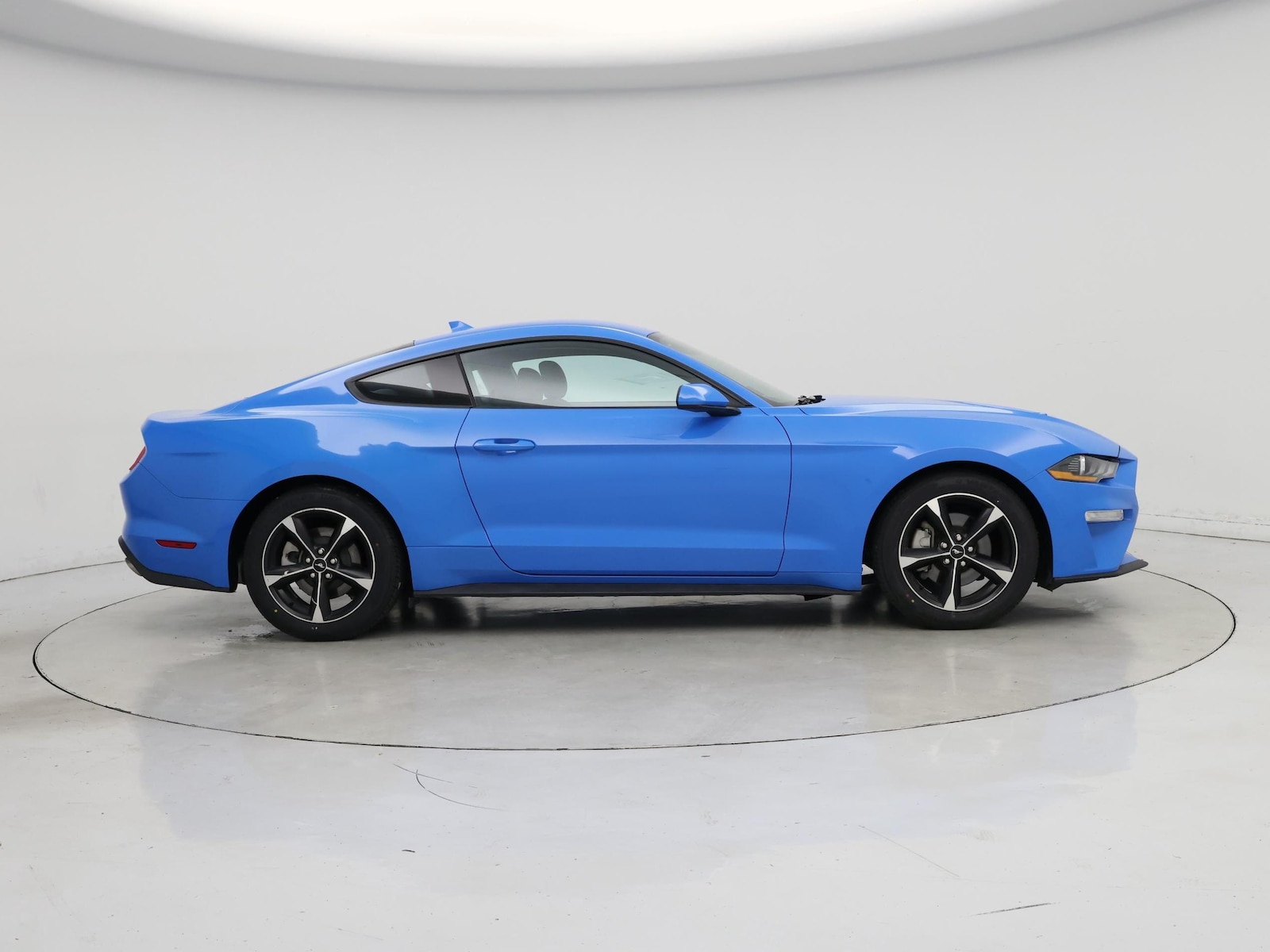 2023 Ford Mustang EcoBoost - Photo 8