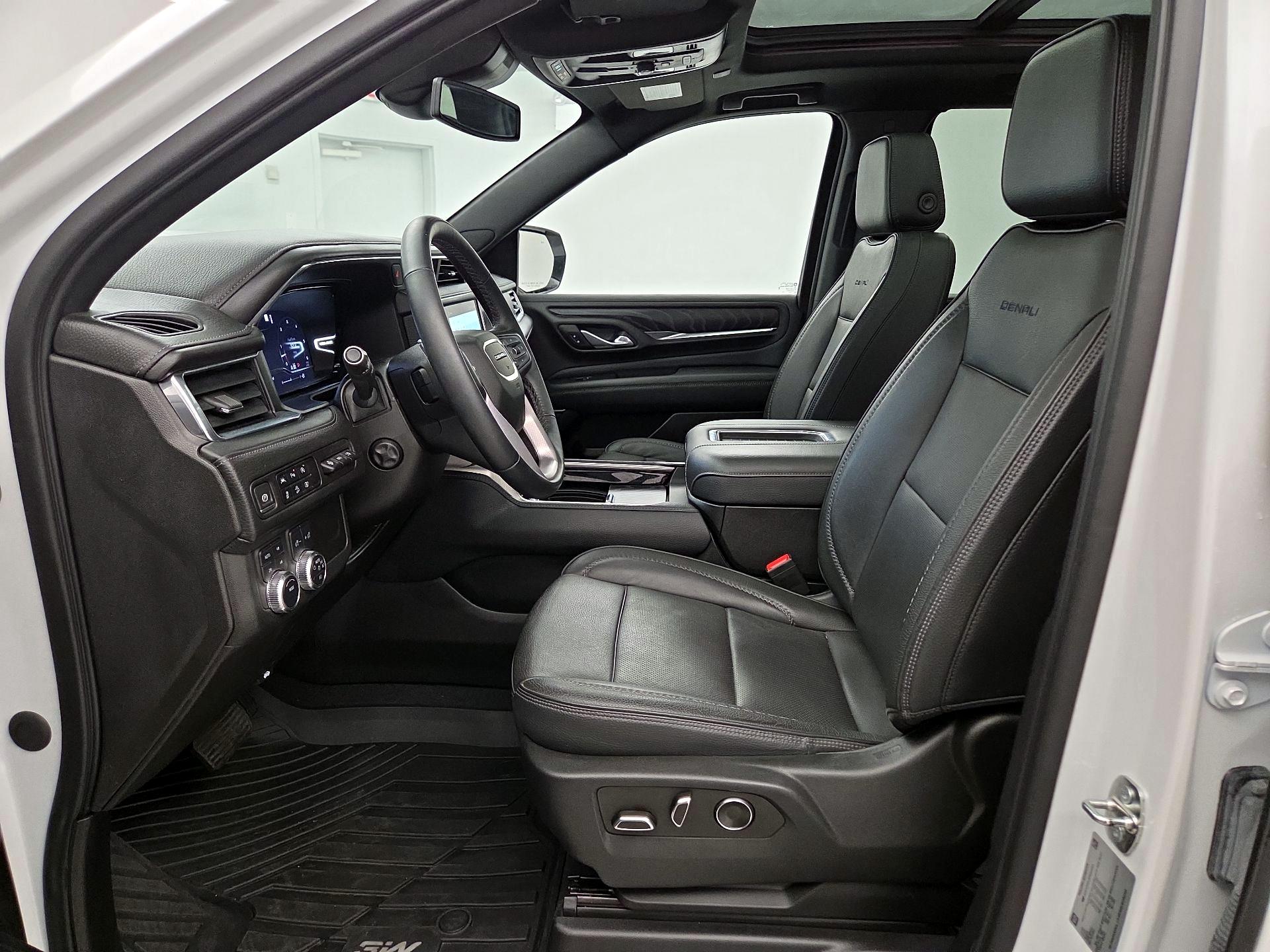 Thumbnail: 2023 GMC Yukon - 11