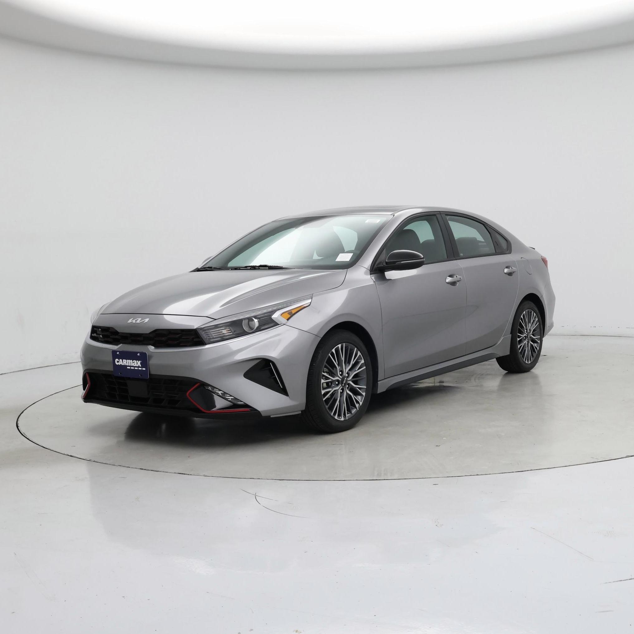 Thumbnail: 2023 Kia Forte - 4