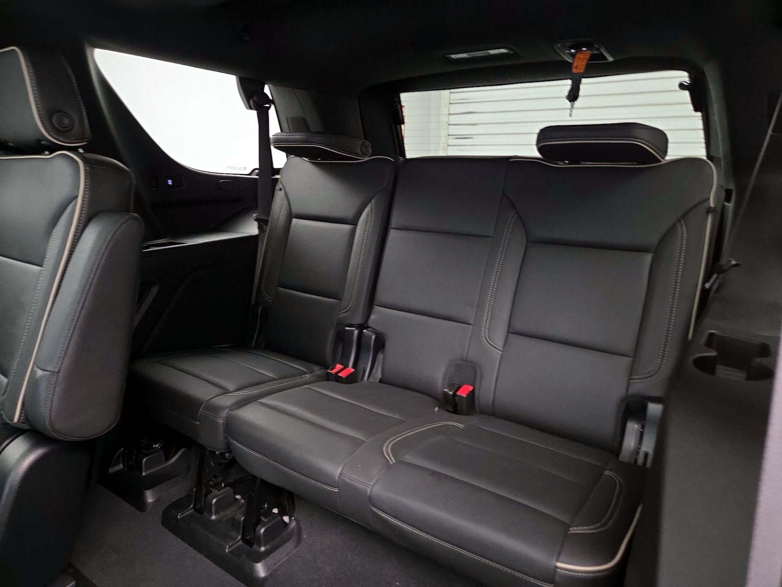 2023 Chevrolet Tahoe Premier - Photo 23