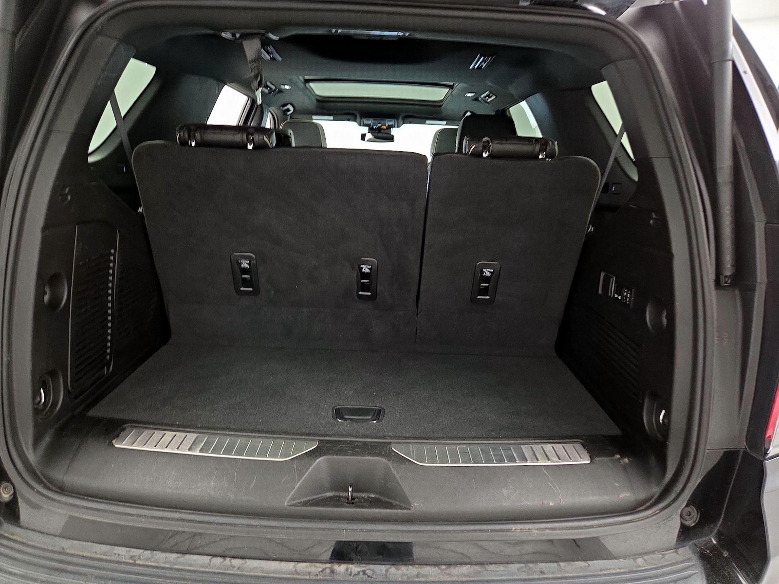 2023 Chevrolet Tahoe Premier - Photo 24
