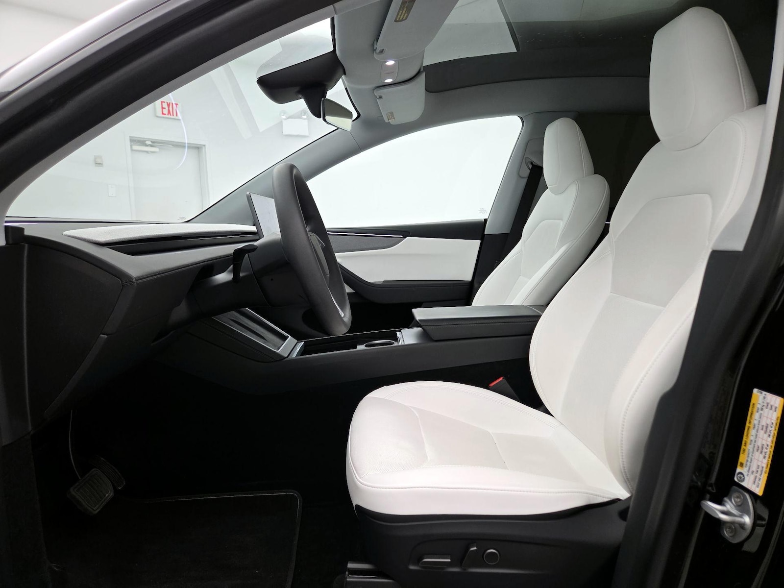 2026 Tesla Model Y Premium - Photo 12
