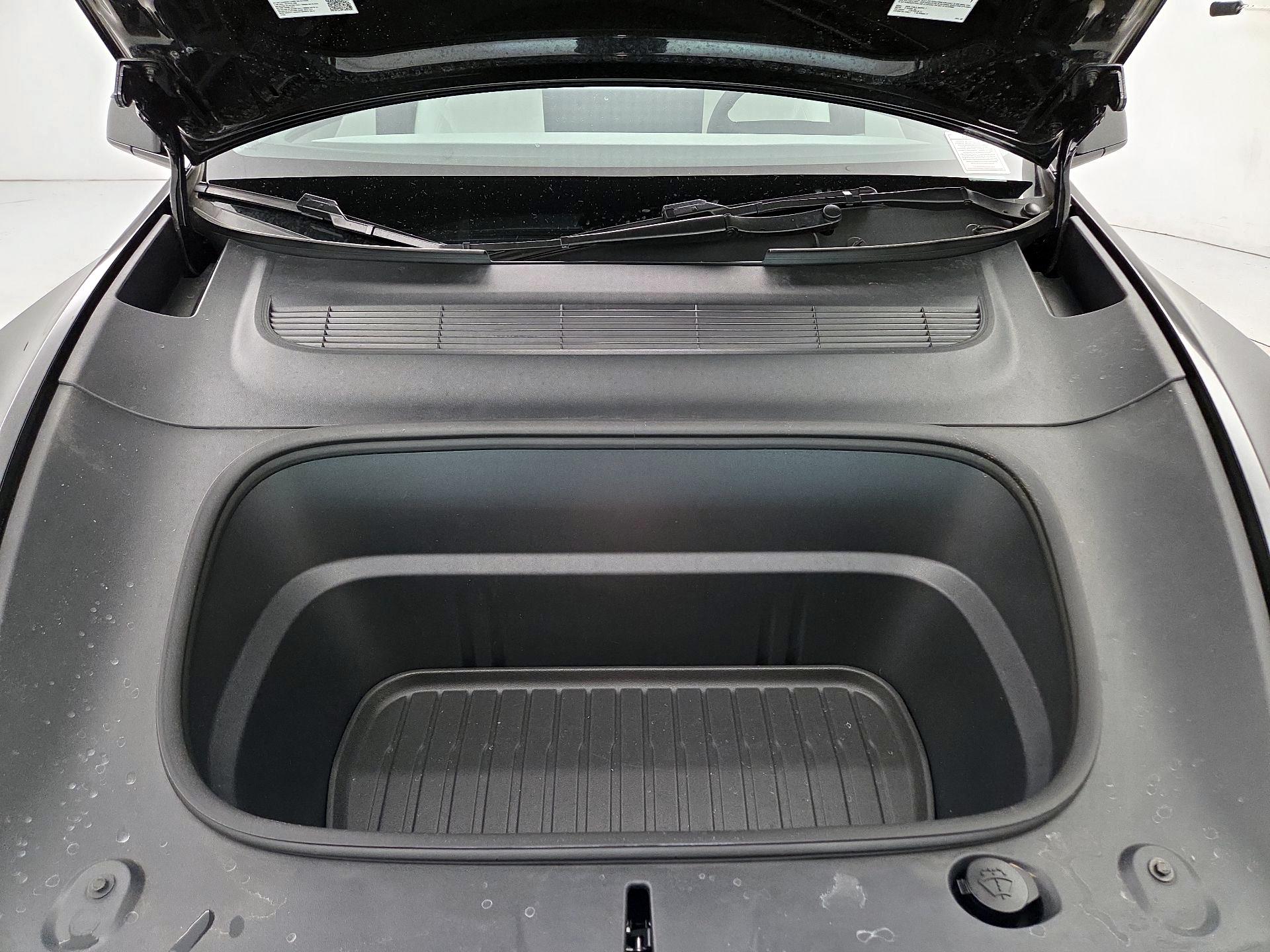 Thumbnail: 2026 Tesla Model Y - 20