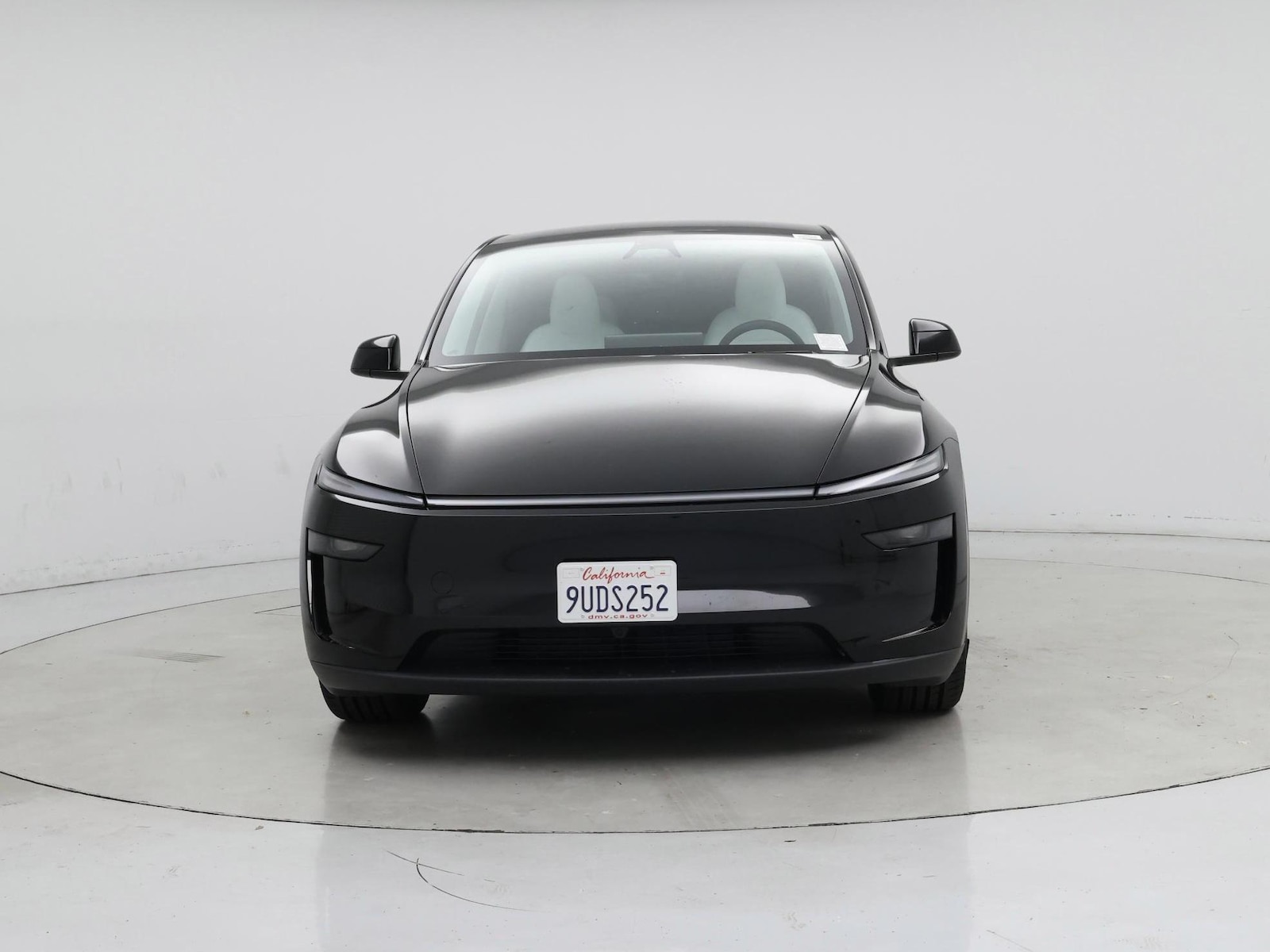 2026 Tesla Model Y Premium - Photo 6