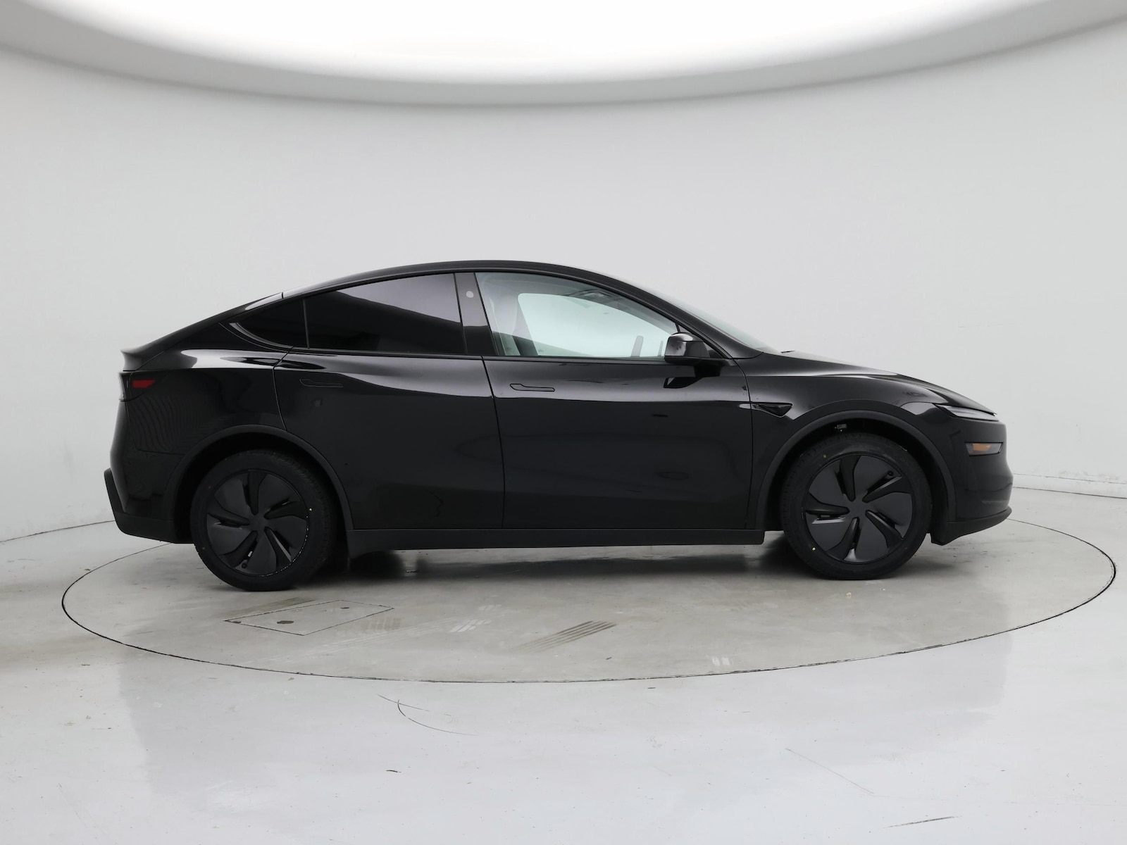 2026 Tesla Model Y Premium - Photo 8