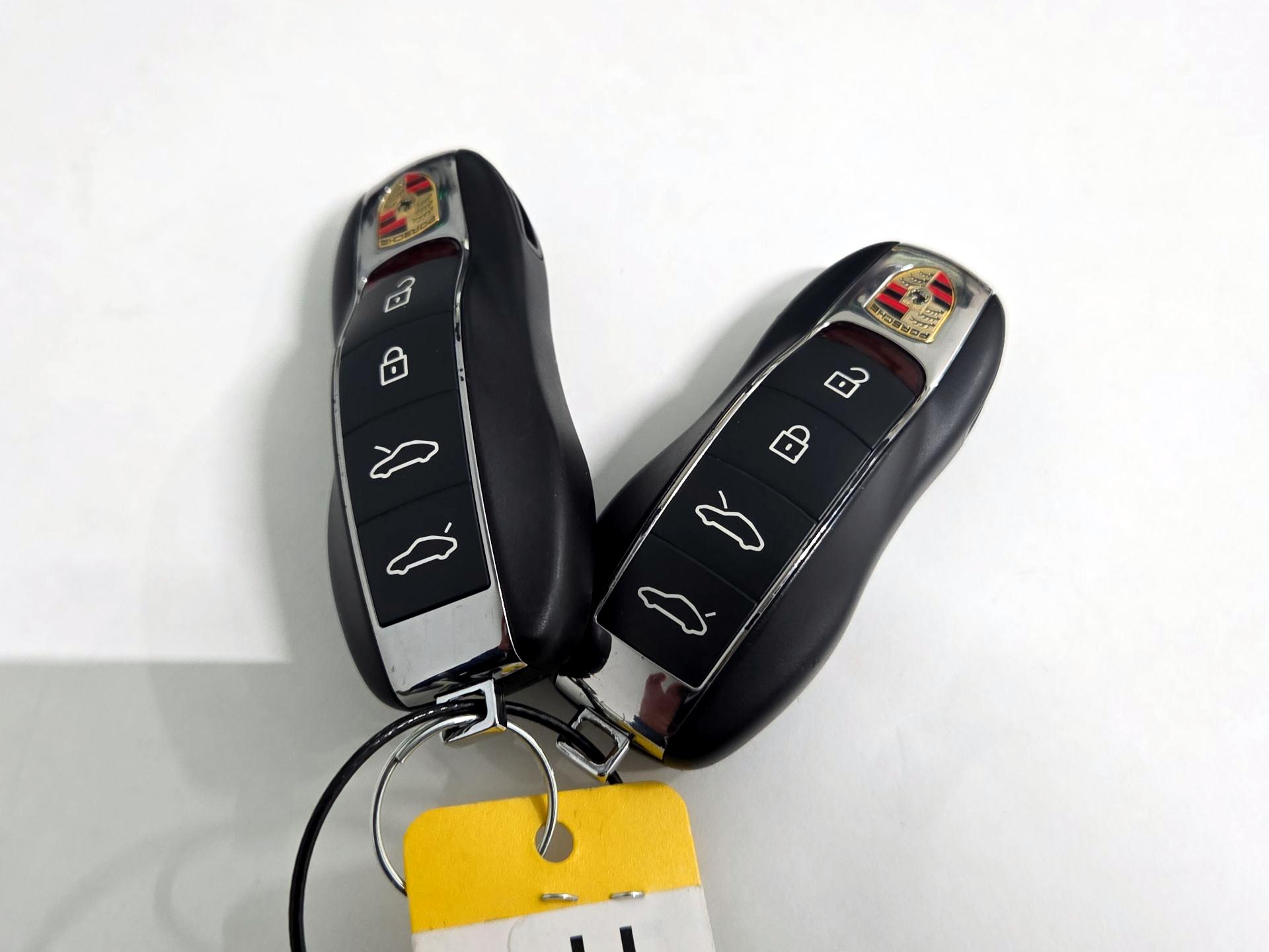 Thumbnail: 2021 Porsche 718 Cayman - 20