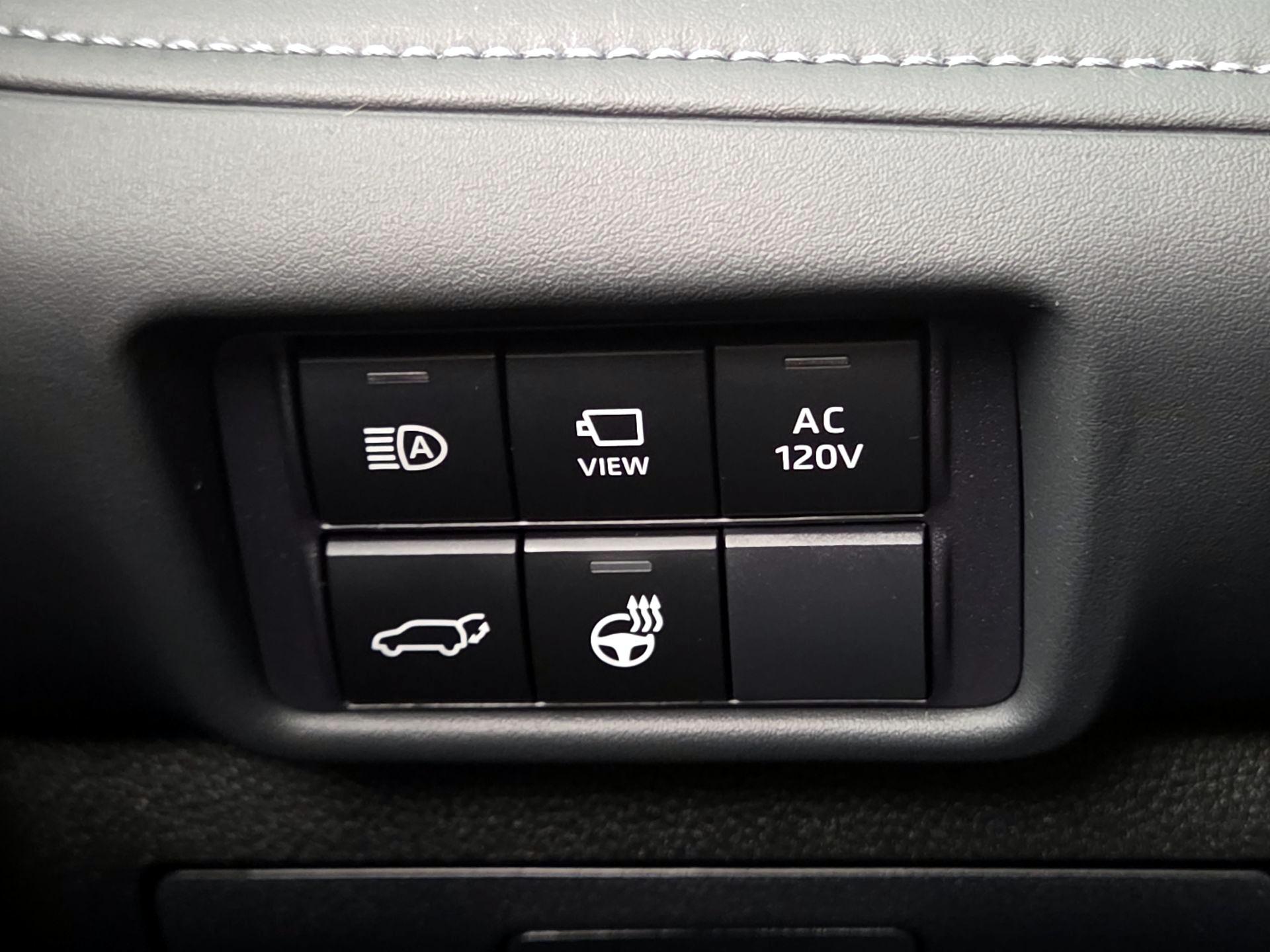 Thumbnail: 2026 Toyota Highlander - 13