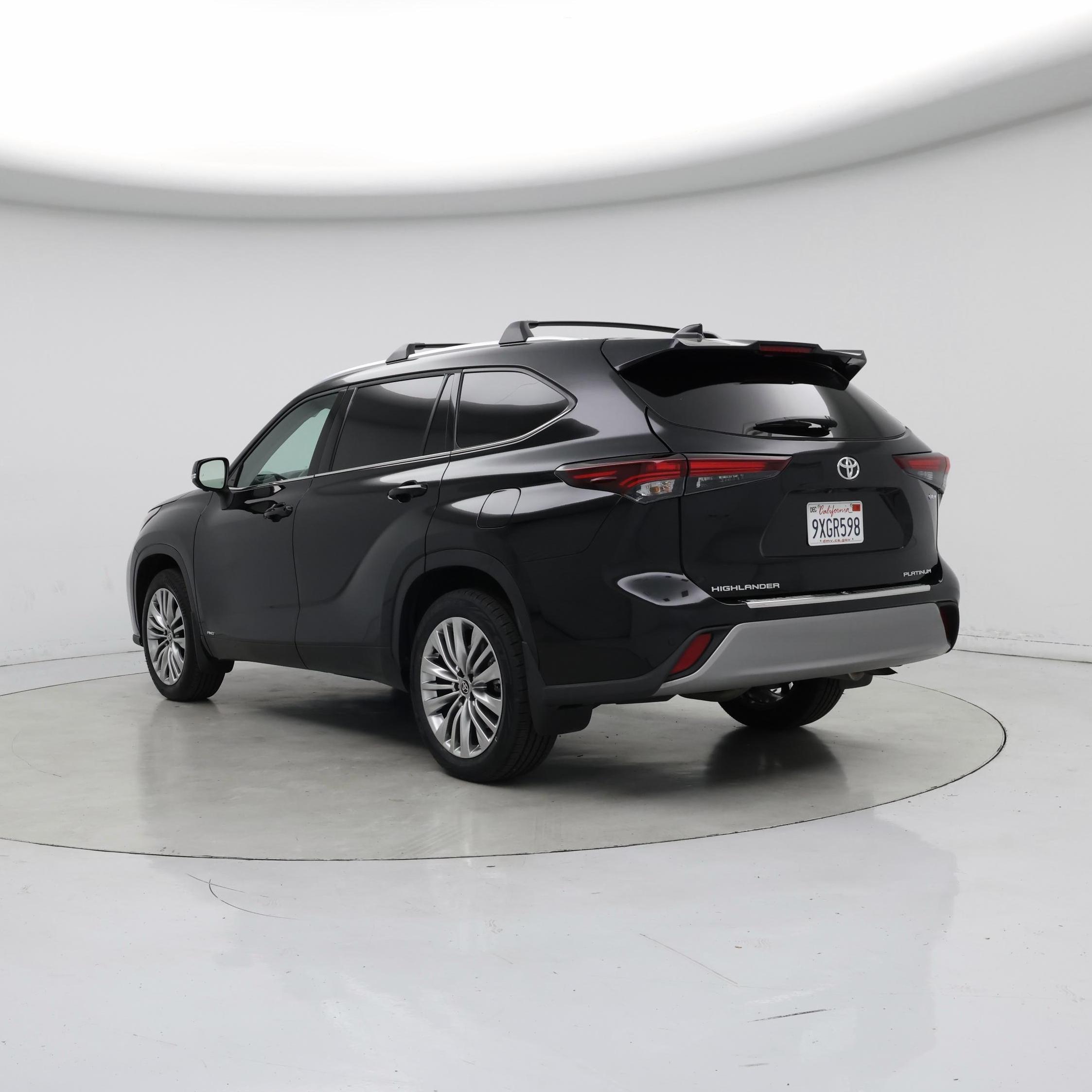 Thumbnail: 2026 Toyota Highlander - 2