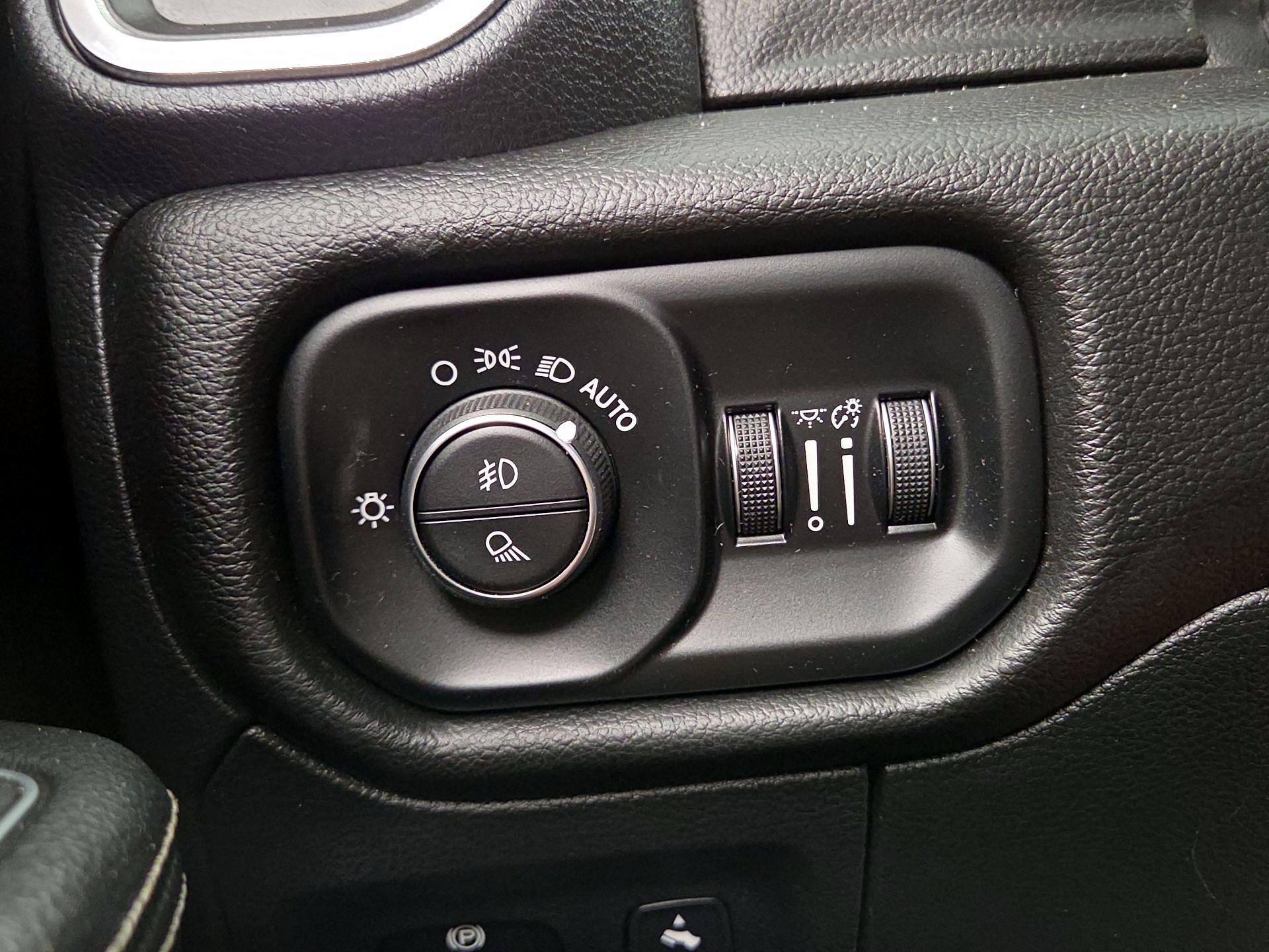 Thumbnail: 2022 RAM 1500 - 13