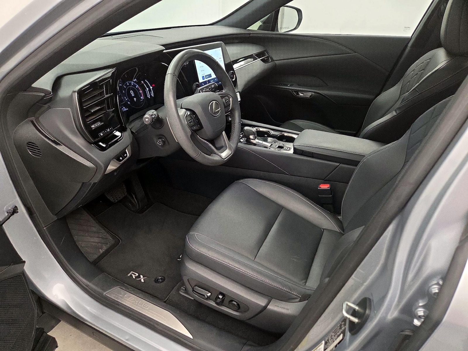 2023 Lexus RX 350 - Photo 12
