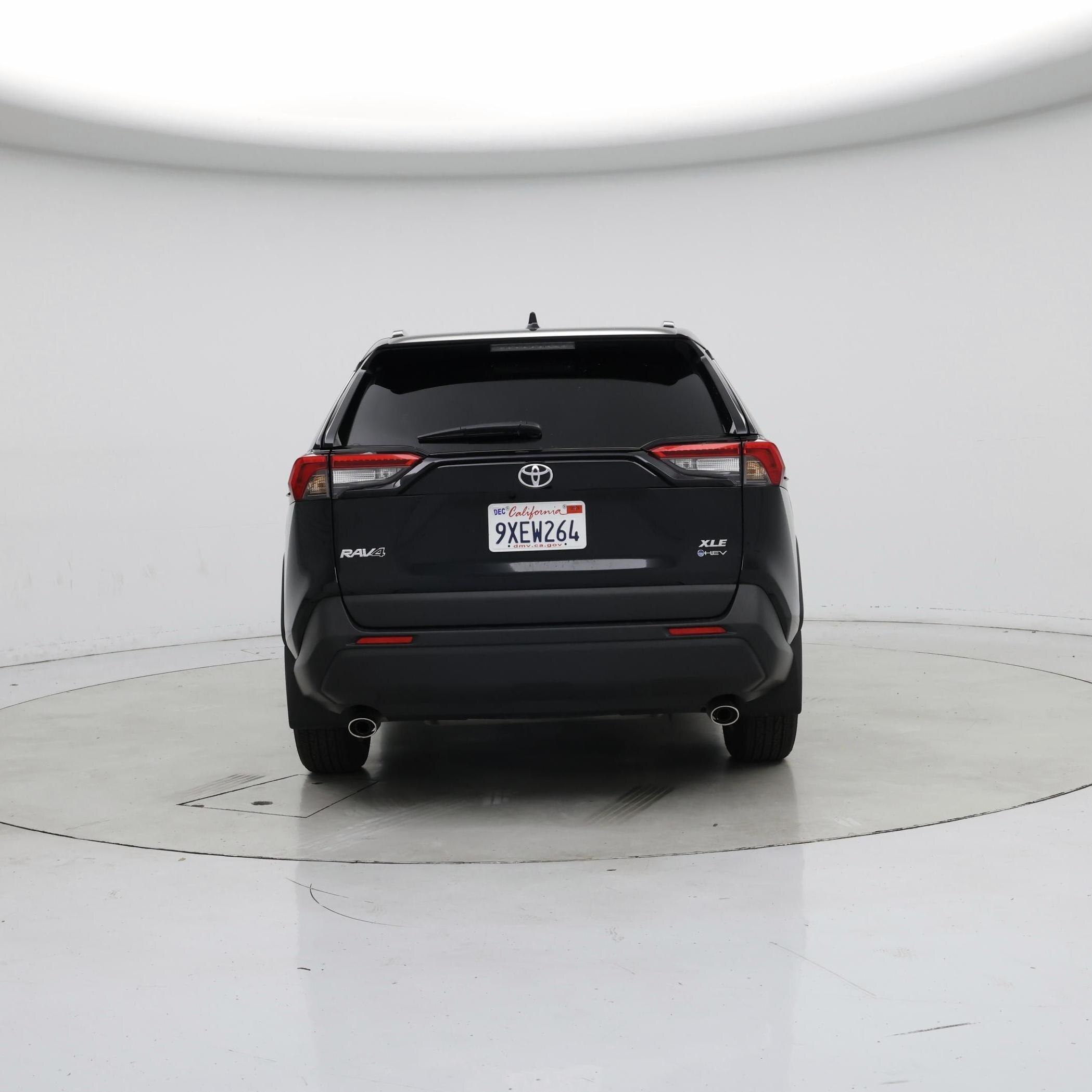 Thumbnail: 2025 Toyota RAV4 - 6
