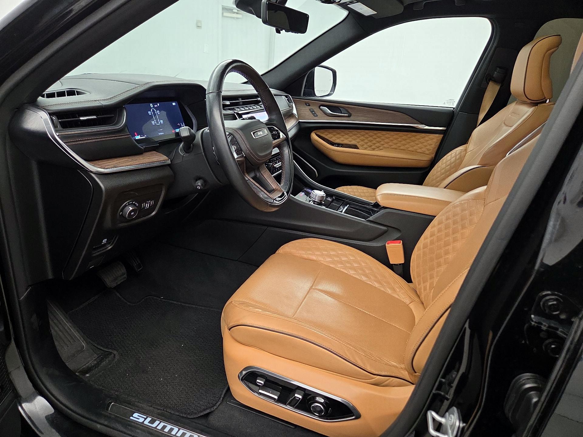 Thumbnail: 2021 Jeep Grand Cherokee L - 11