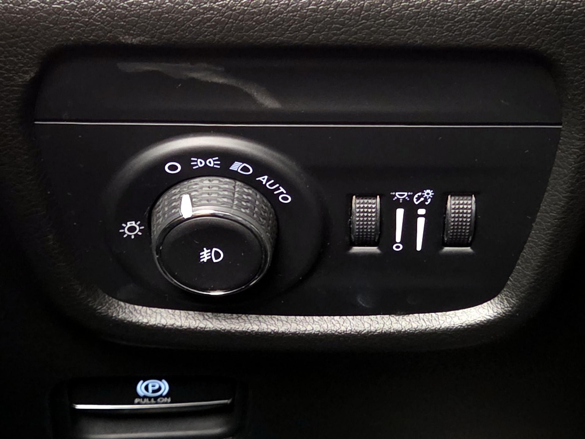 Thumbnail: 2021 Jeep Grand Cherokee L - 13