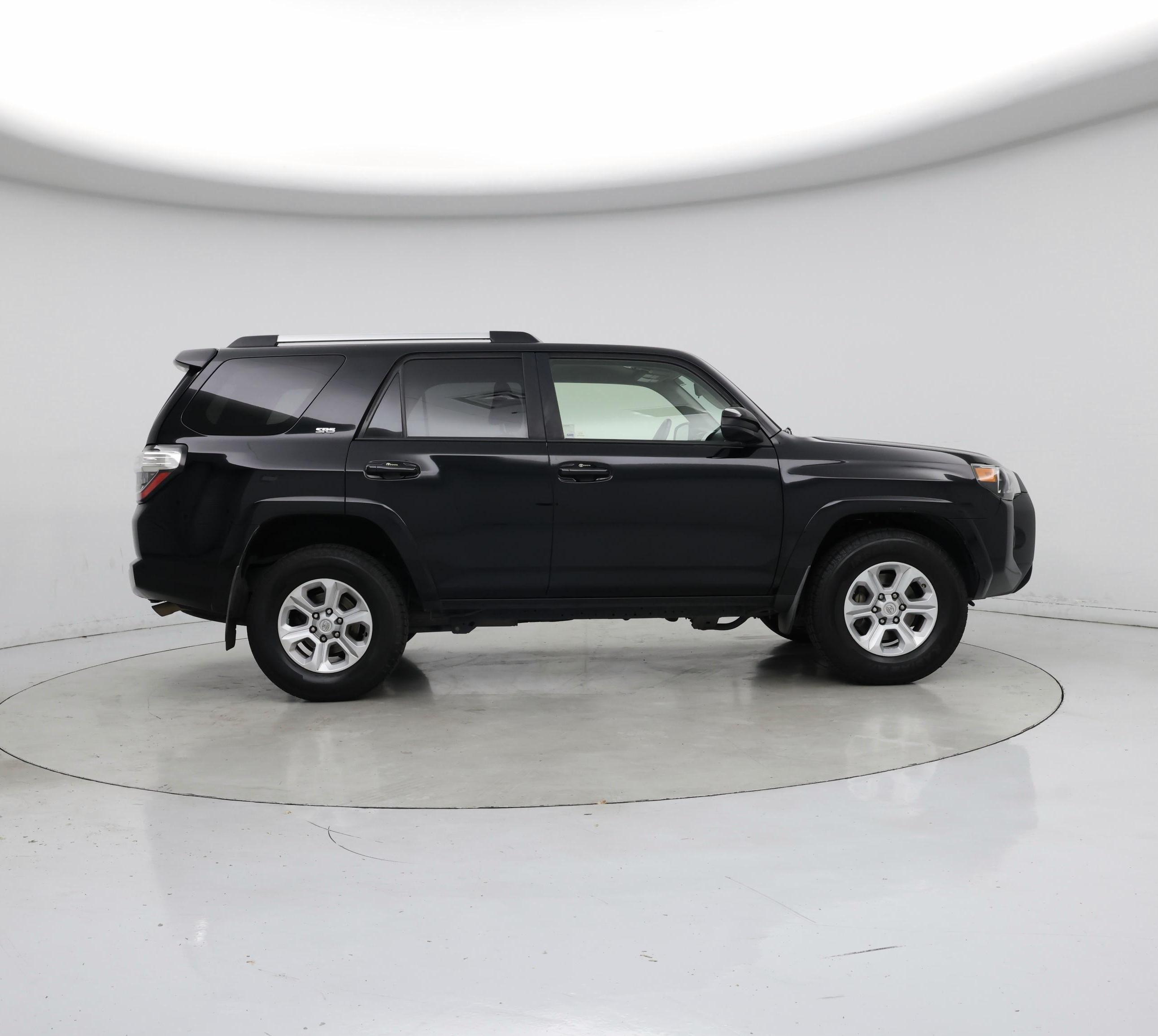 Thumbnail: 2019 Toyota 4Runner - 7
