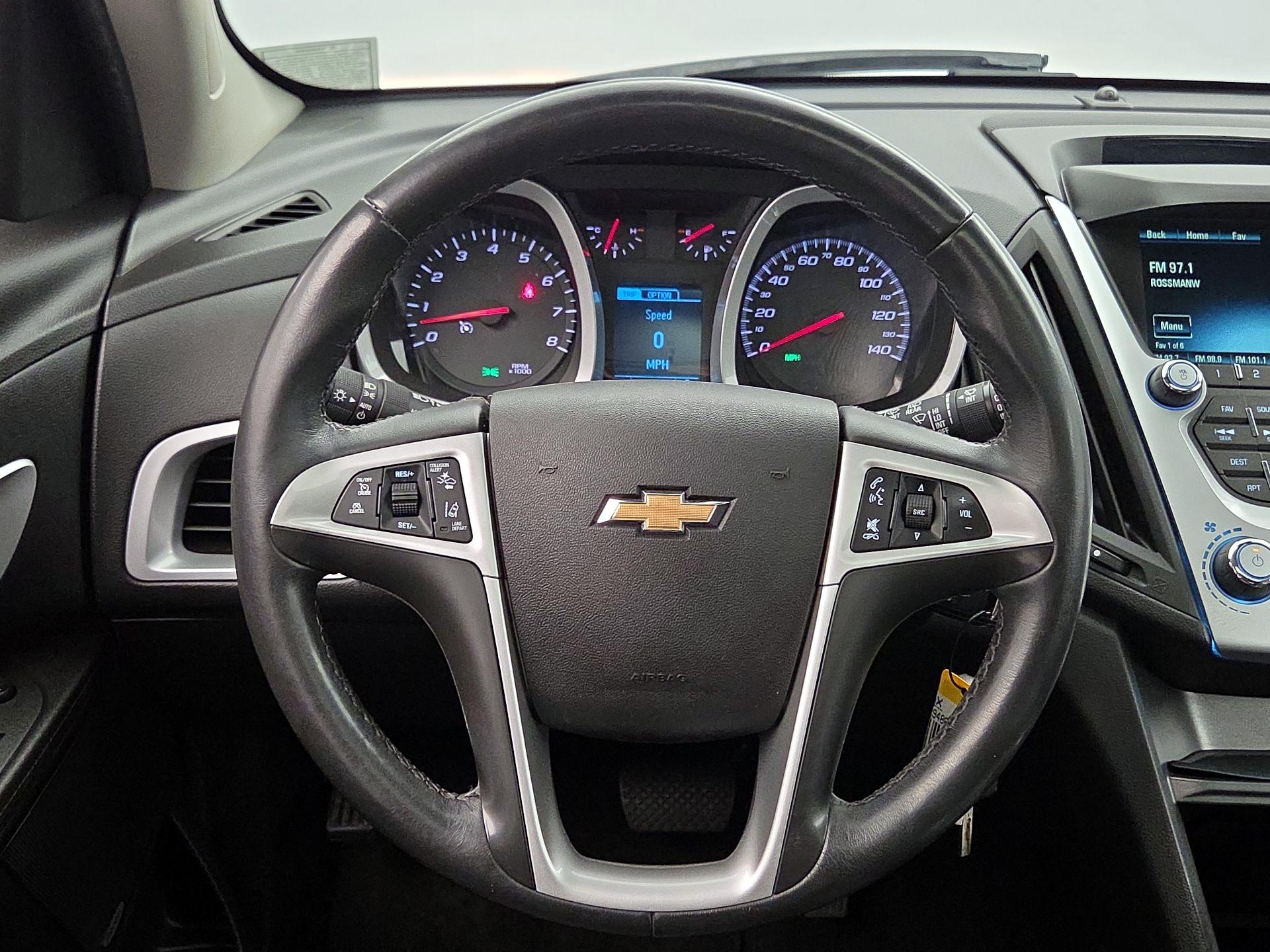 Thumbnail: 2017 Chevrolet Equinox - 10
