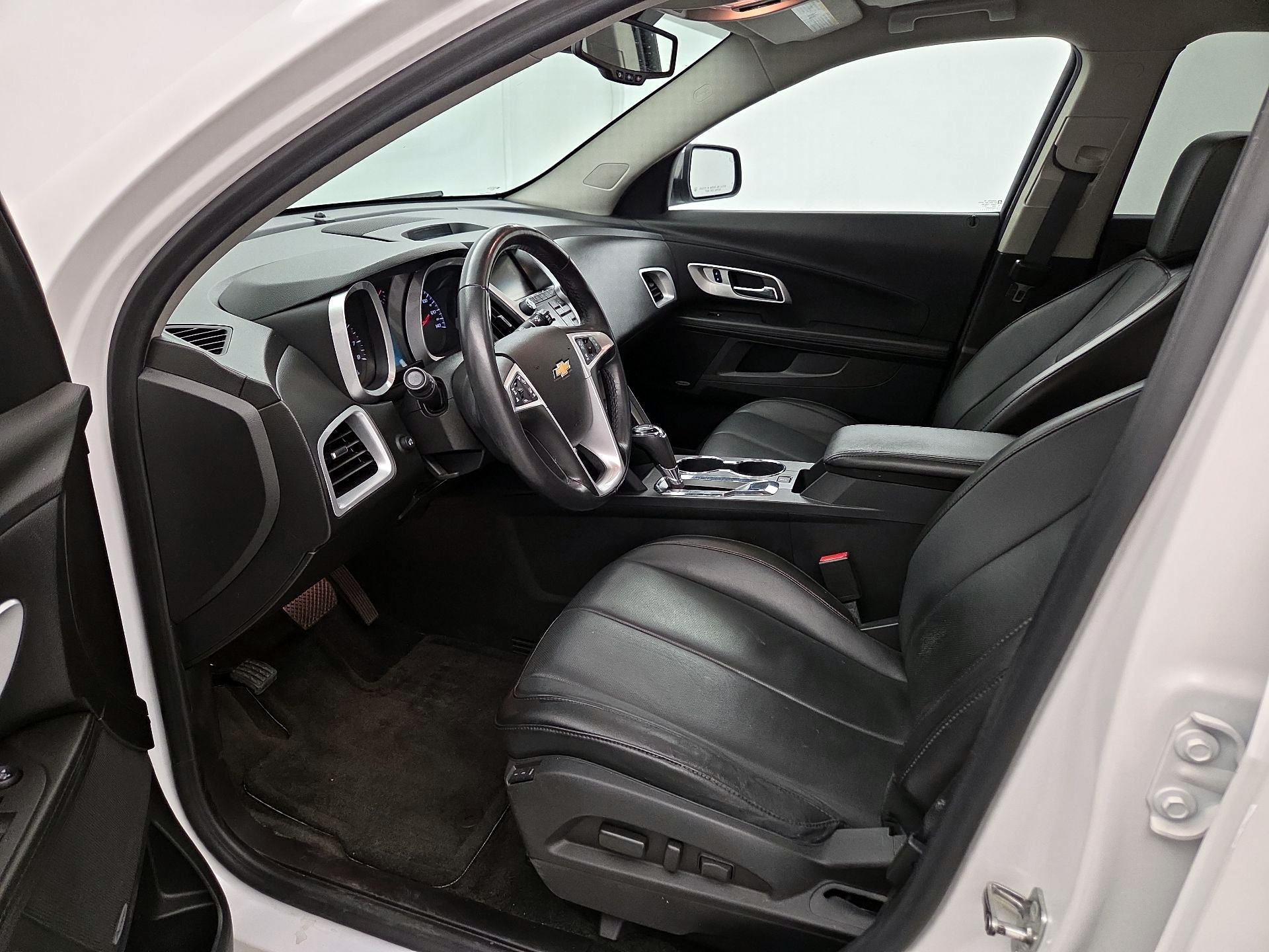 Thumbnail: 2017 Chevrolet Equinox - 11