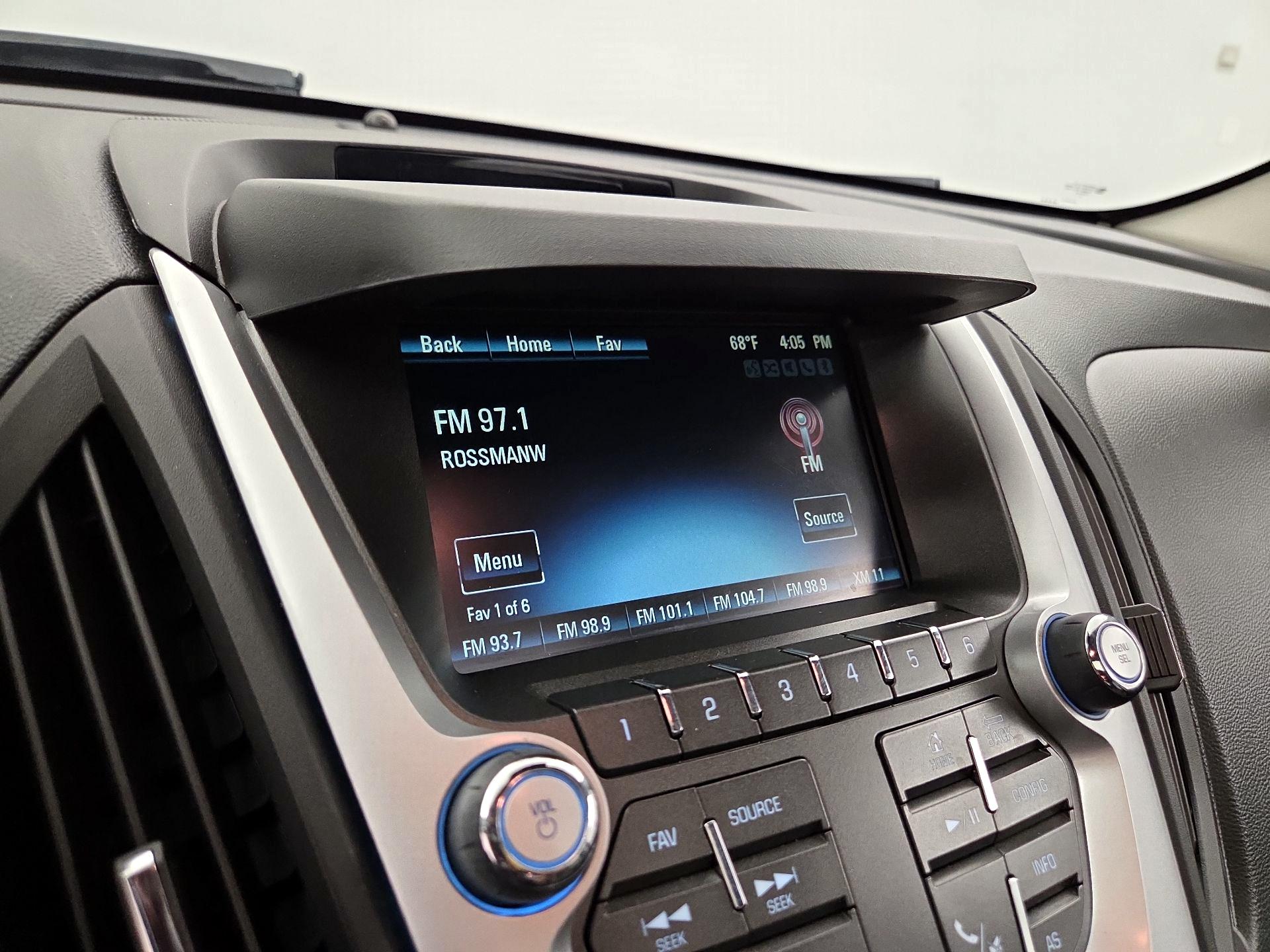 Thumbnail: 2017 Chevrolet Equinox - 14