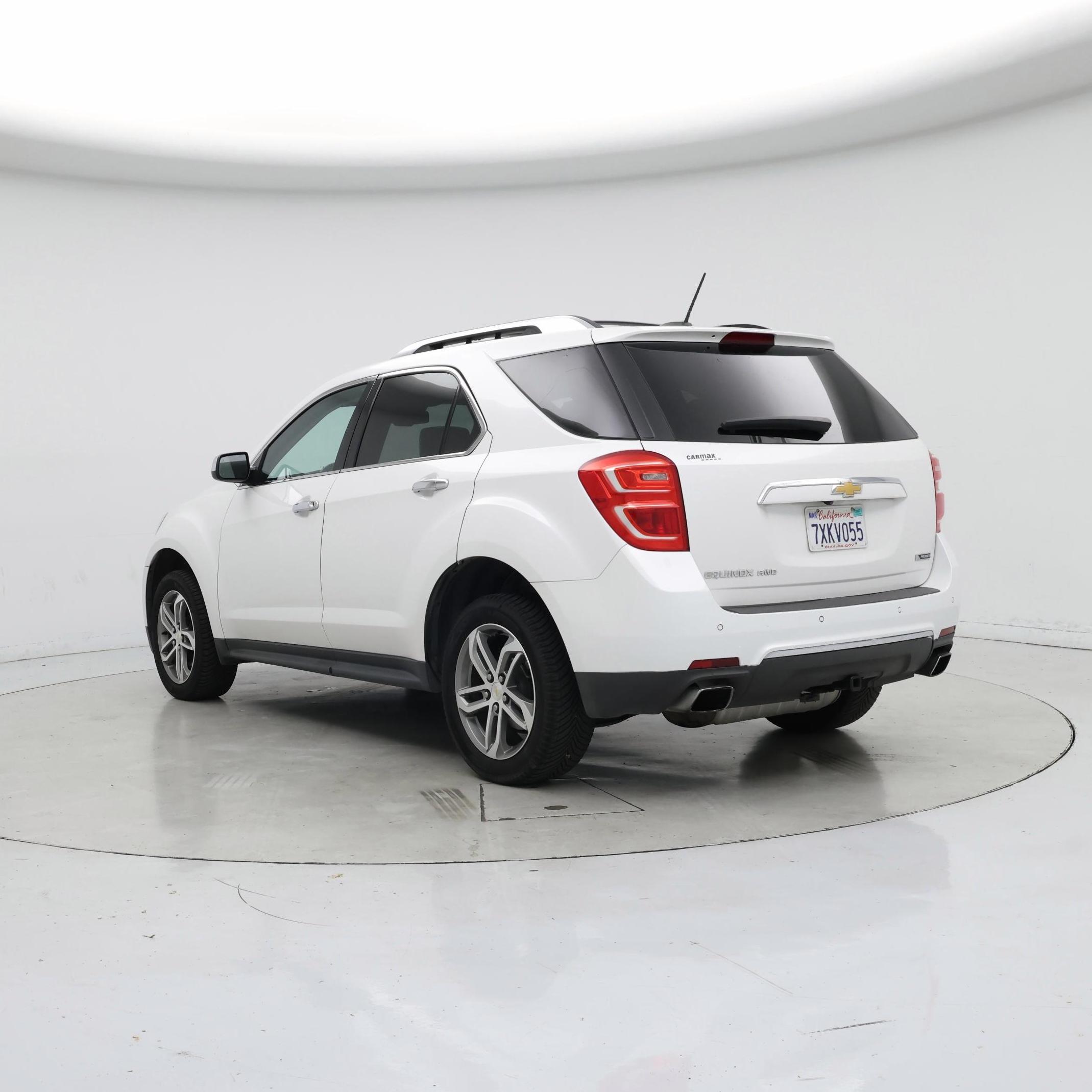 Thumbnail: 2017 Chevrolet Equinox - 2